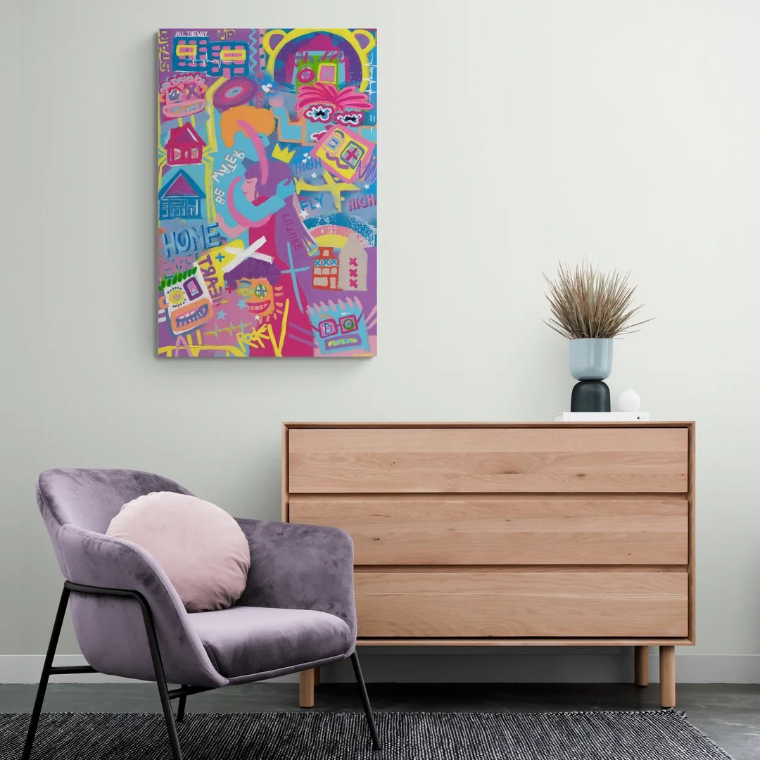 Comfy_chair_next_to_cabinet_in_living_room.jpg