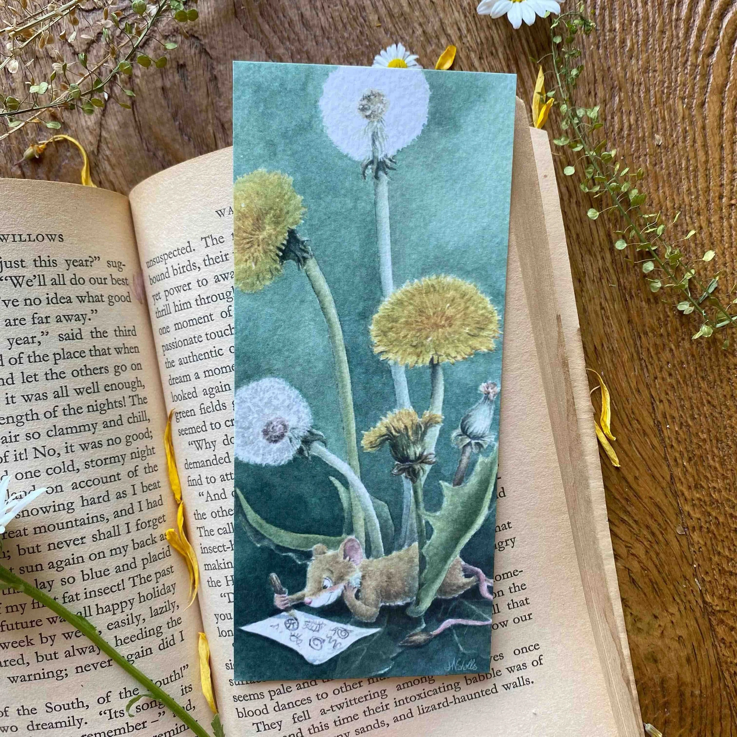 mouse-dandelion-bookmark-book.jpeg