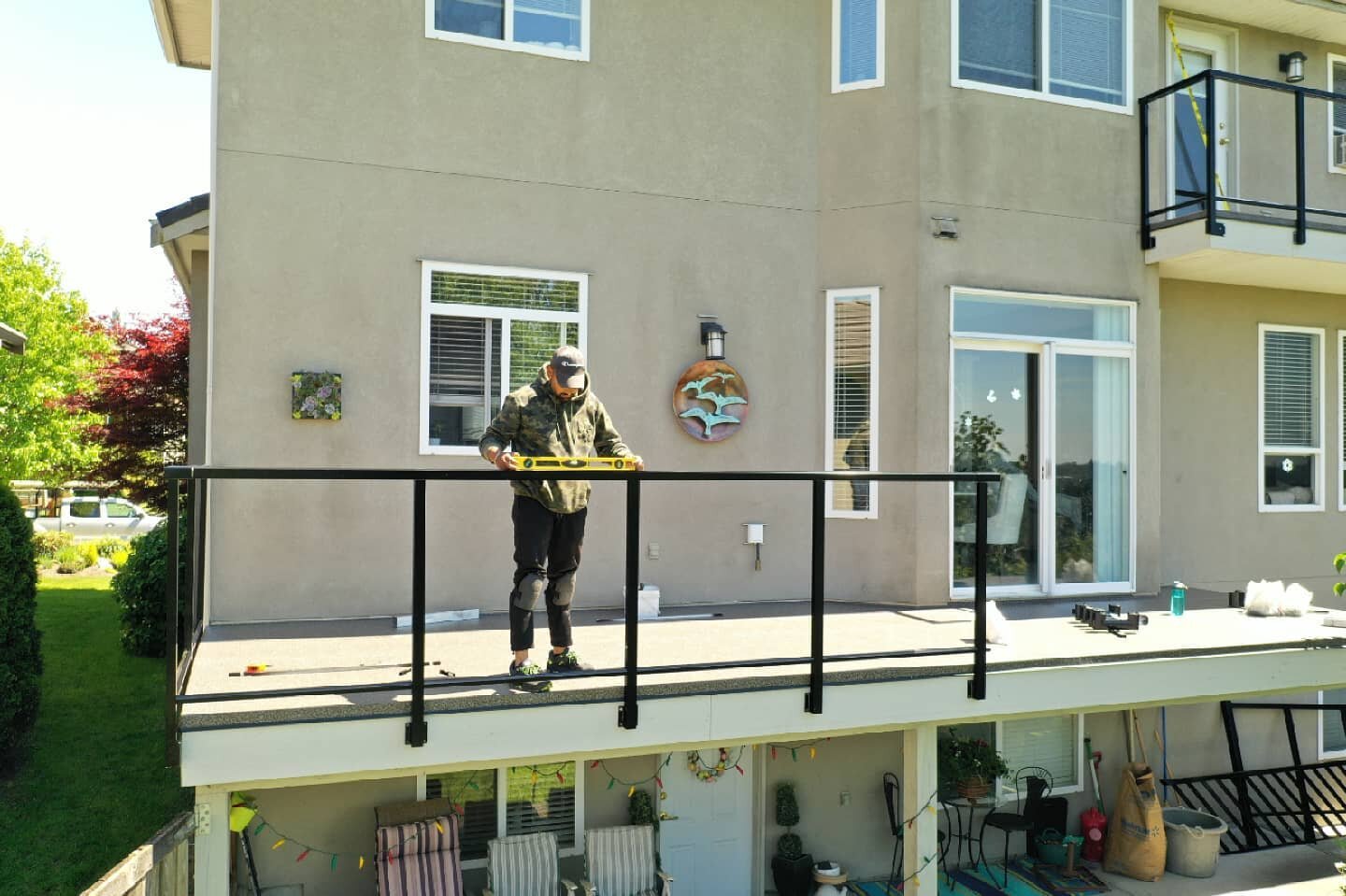 Installing glass railing in Maple Ridge