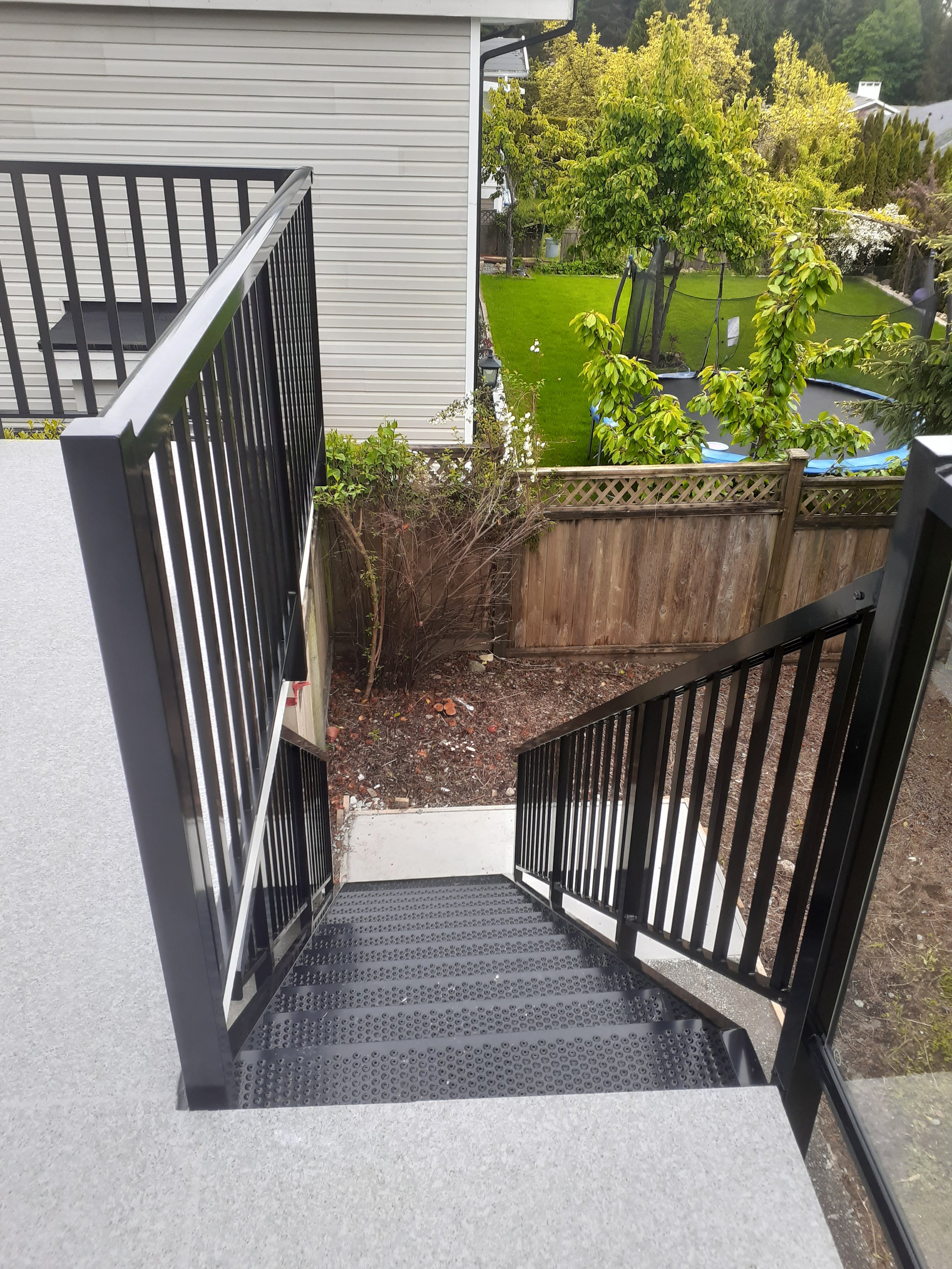 aluminiam stairs.jpg