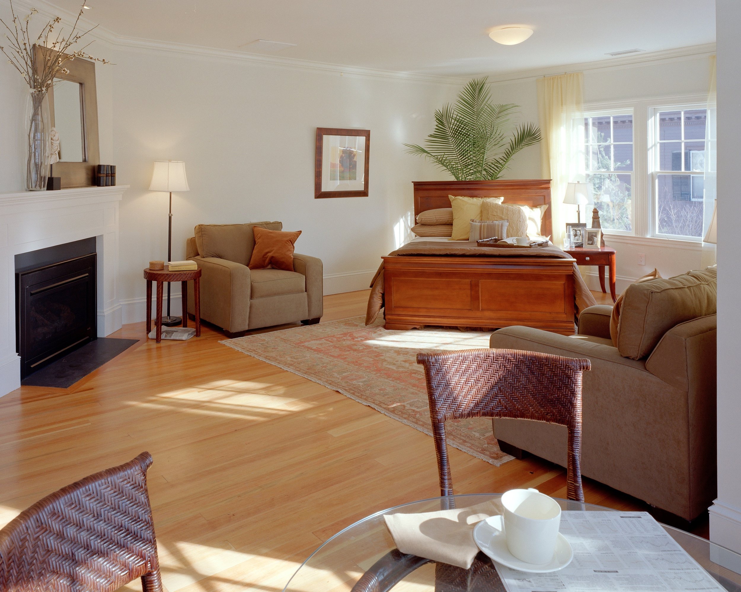 Master Bedroom_04.jpg