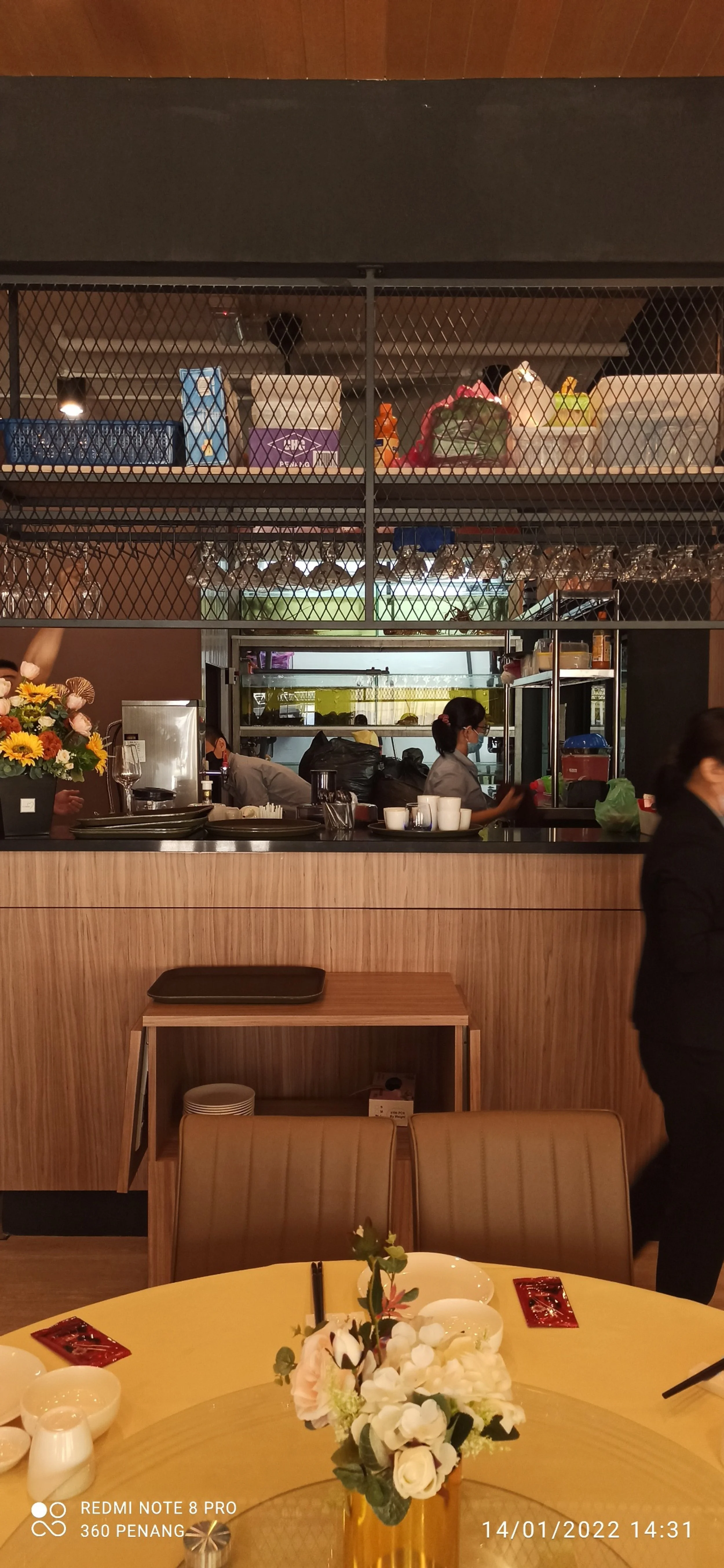 Bar counter