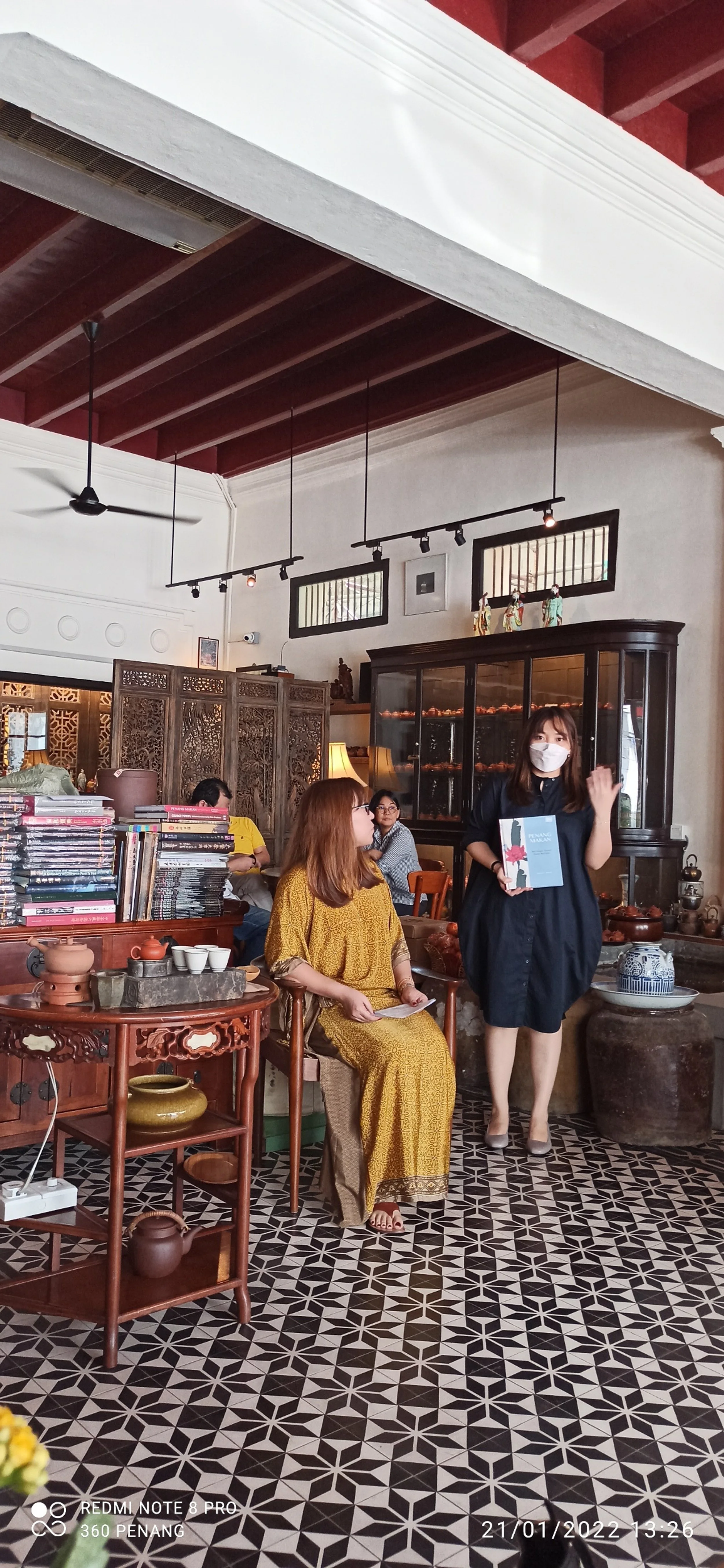 At Ten Yee Tea tea tasting promotion
