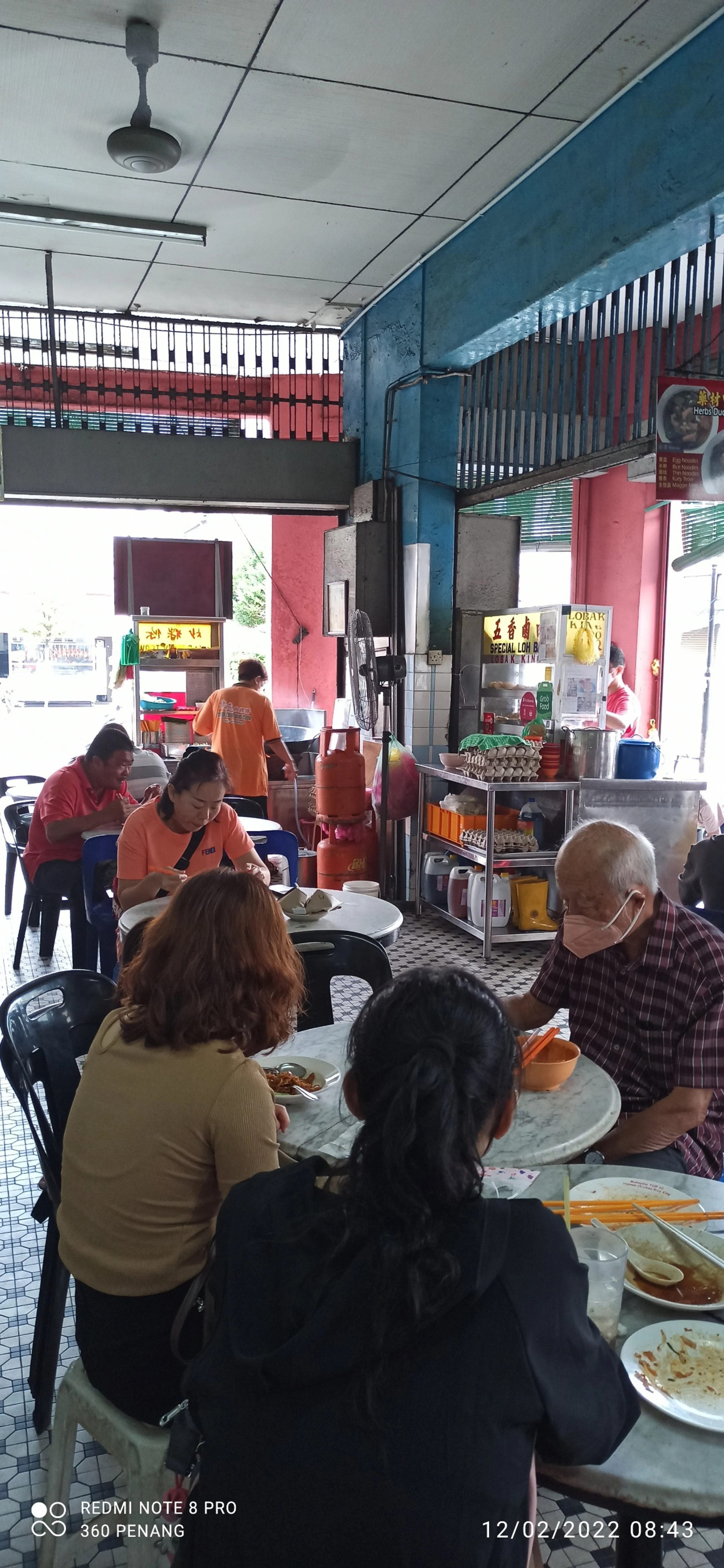 Interior view of Ping Hooi kopitiam