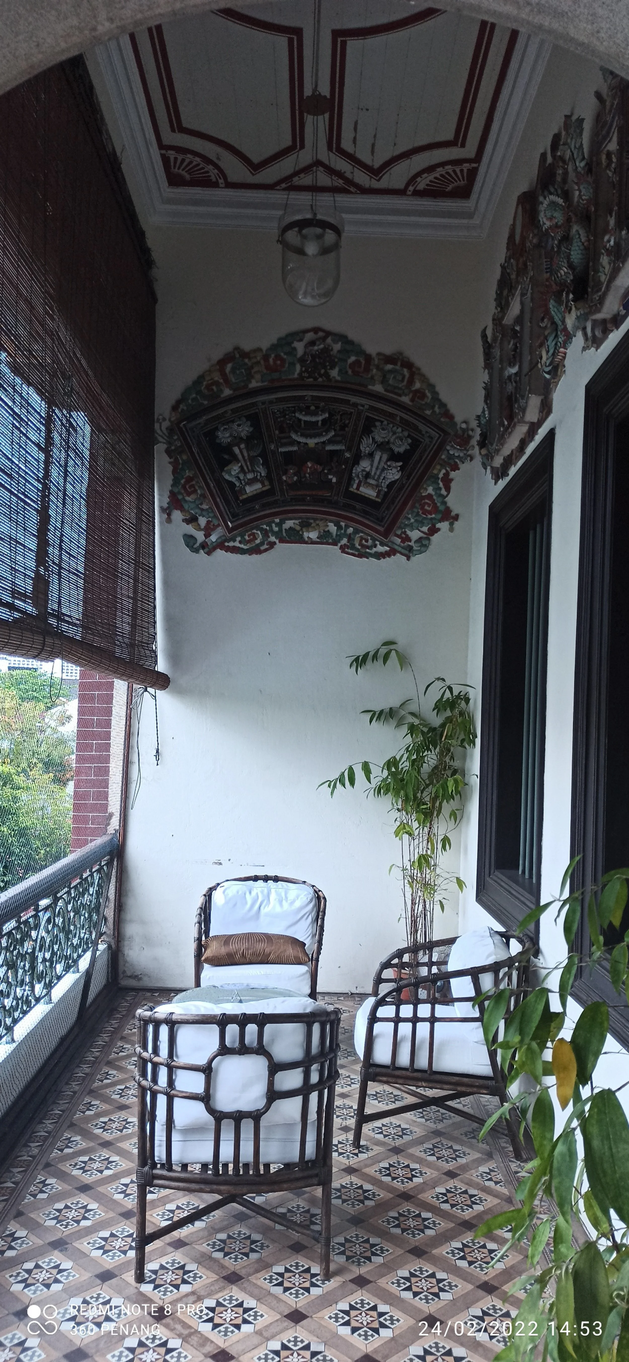Balcony facing Leith street