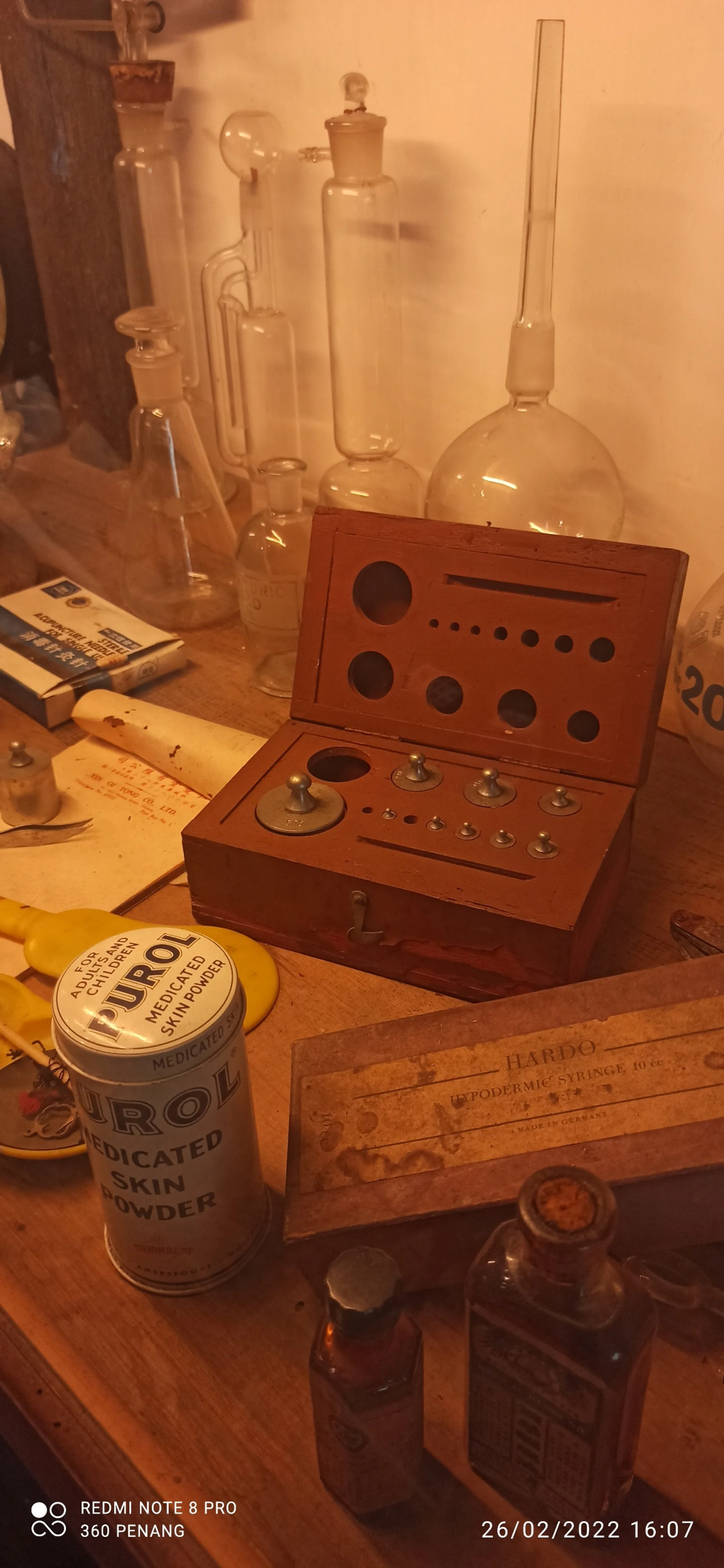 Glassware and apothecary's weights