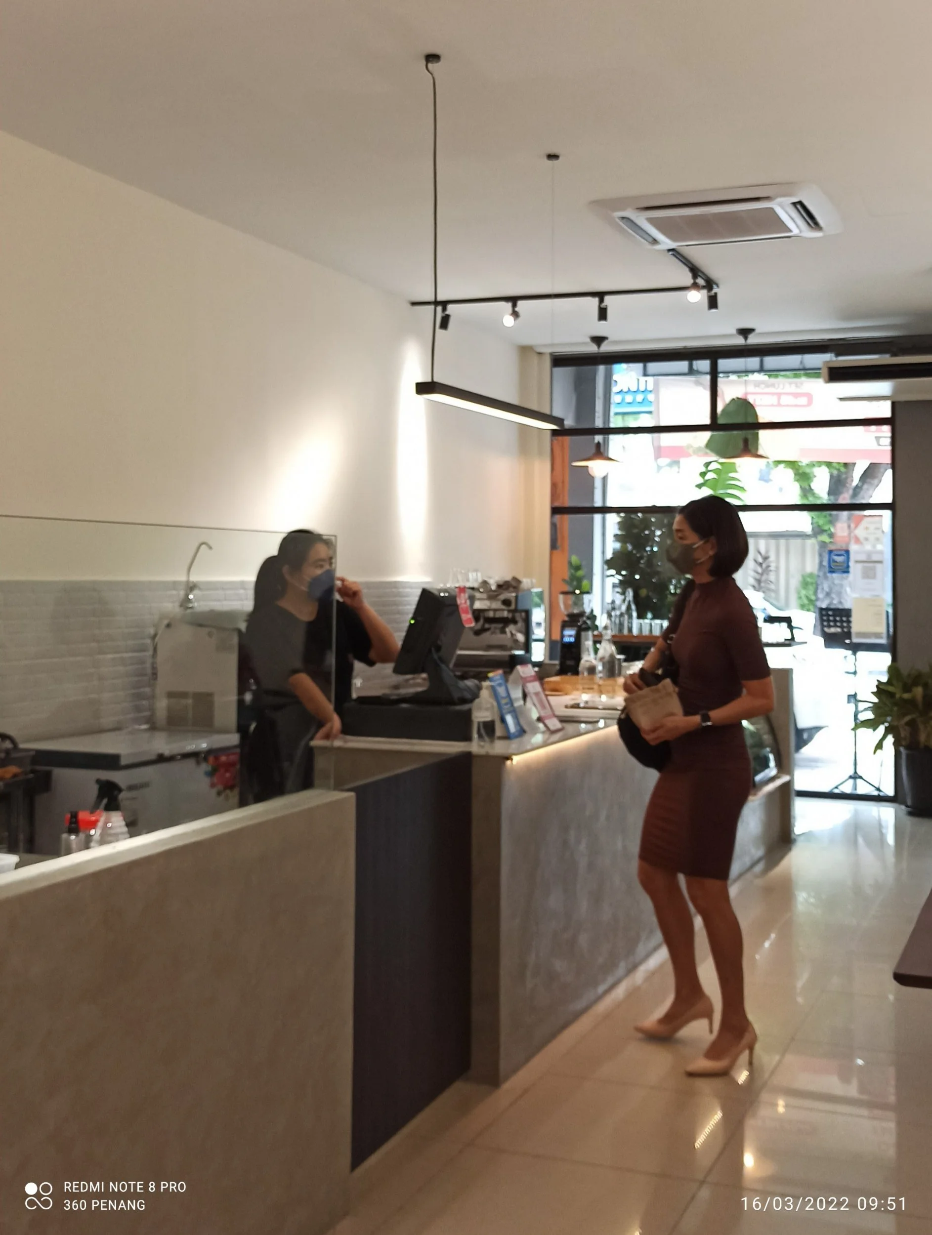 Walk in customer