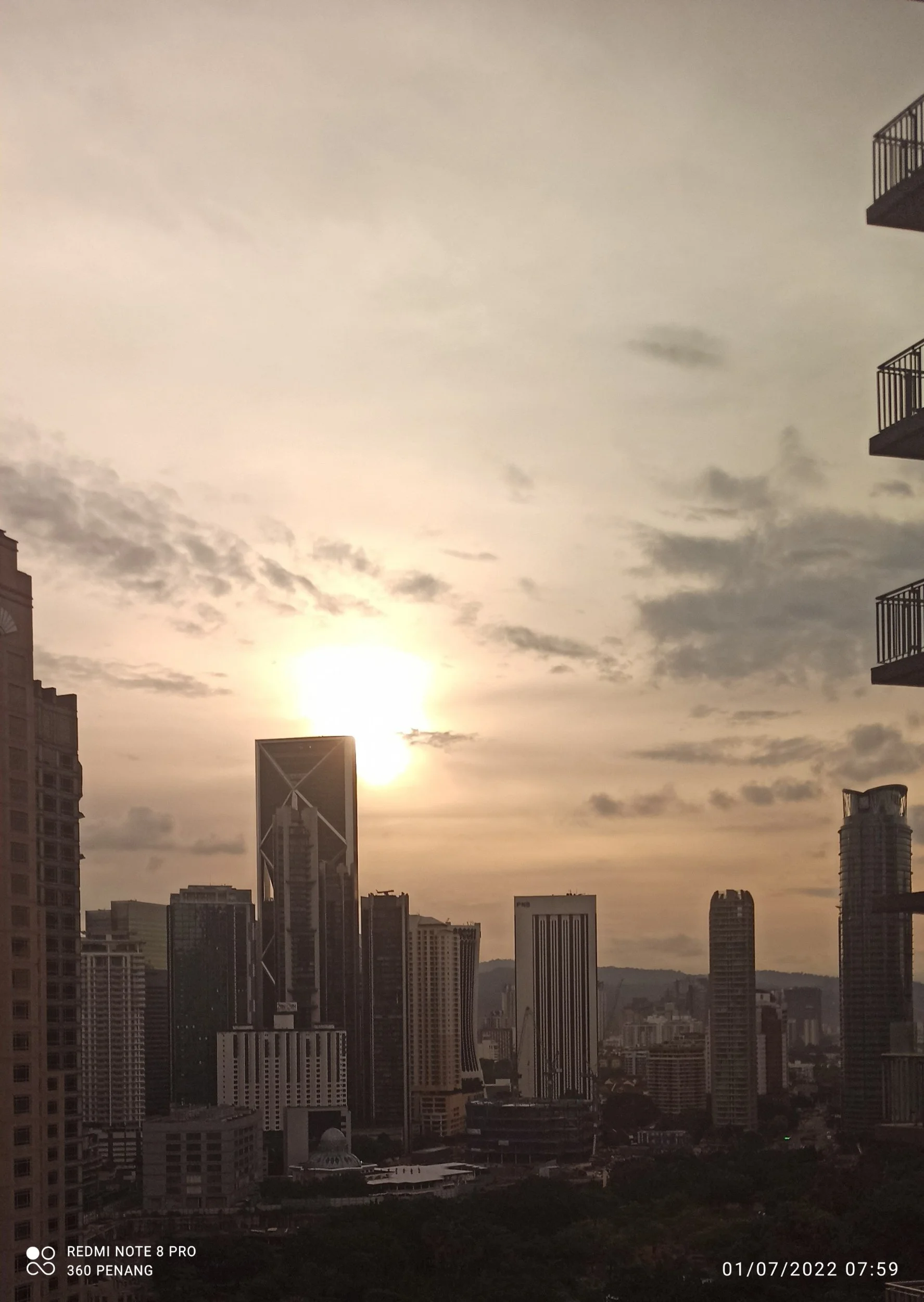 Sunrise from 22F