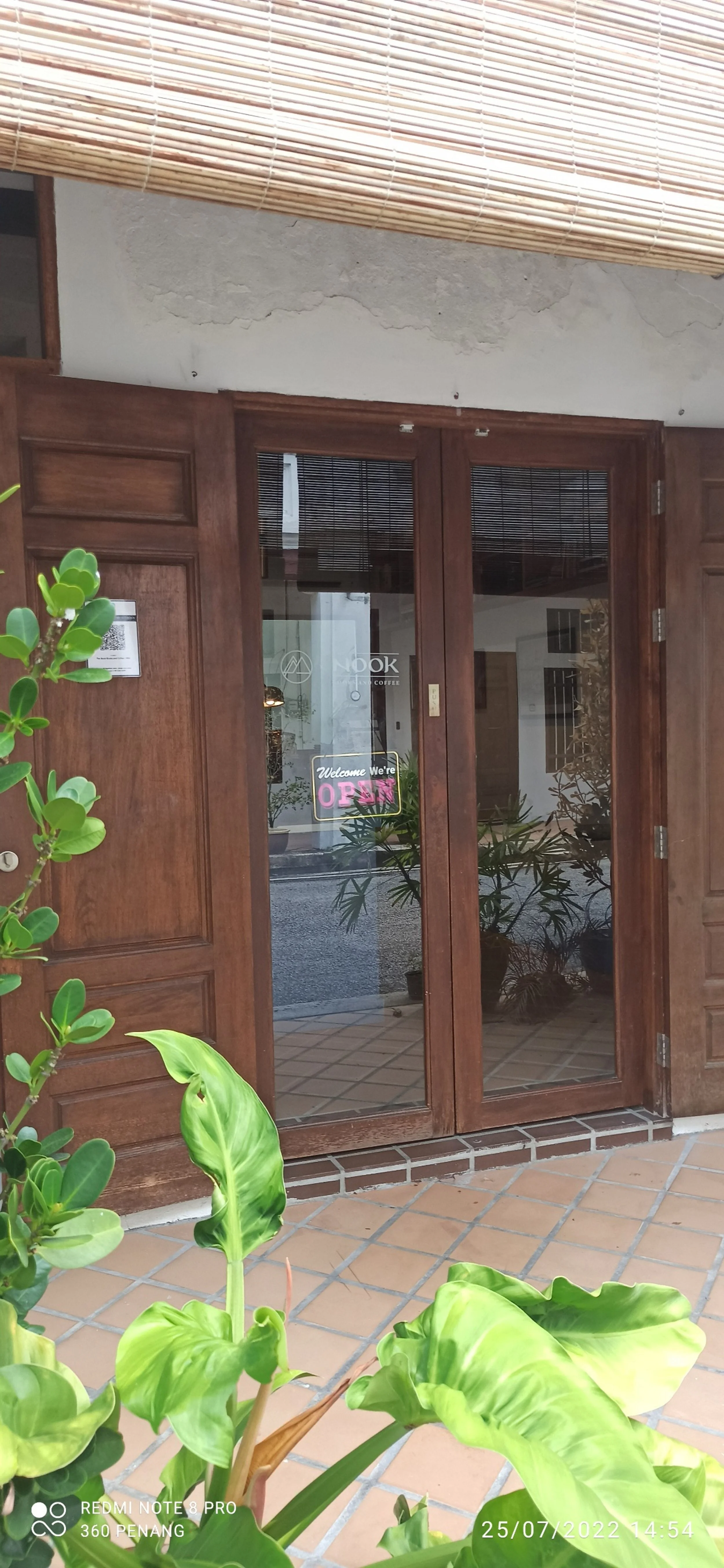 Nook Books & Cafe @ Fish Lane