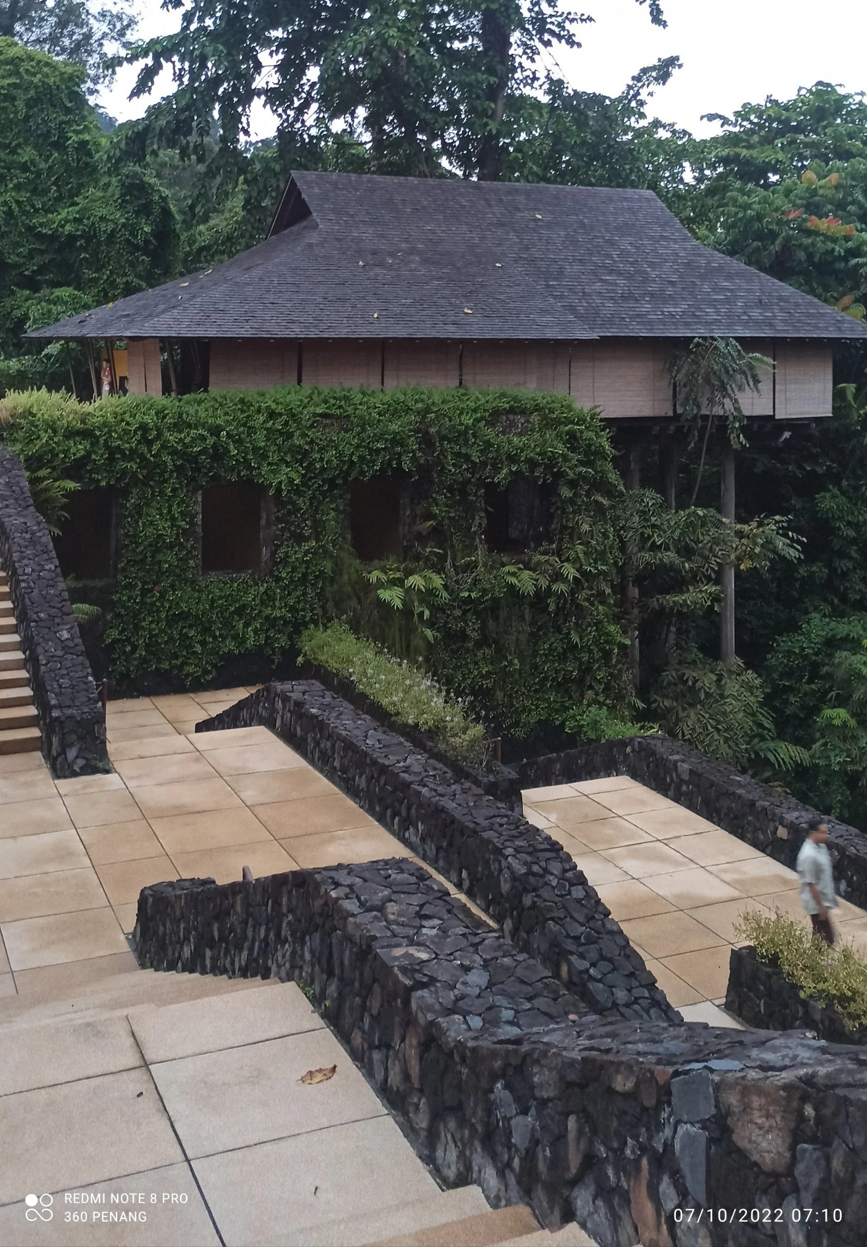 The Pavilion (Thai restaurant)