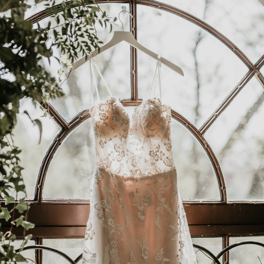 Wedding Dress Shopping Appointment Attendance Service  Eco & Ivory Event  Design