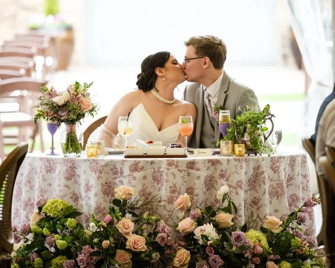 reception-sweetheart-table.jpg