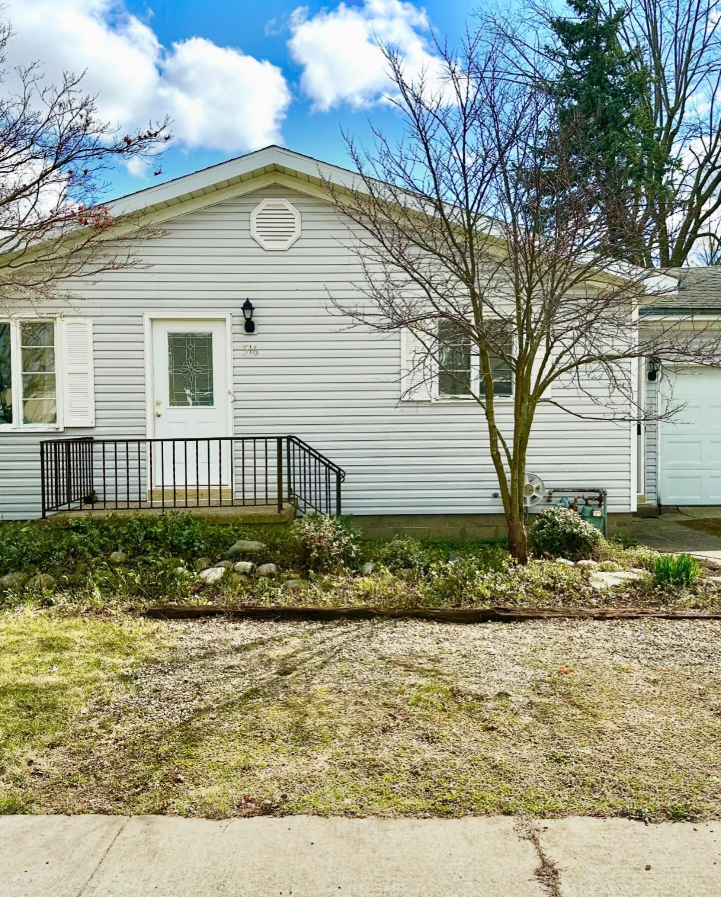 Join us Saturday, April 27, 2024 for an Open House at 516 New York Street, Goshen, IN, from 10 am to 12 pm. Please call Craig Blough, Broker, Auctioneer, 574-238-1816 with any questions
