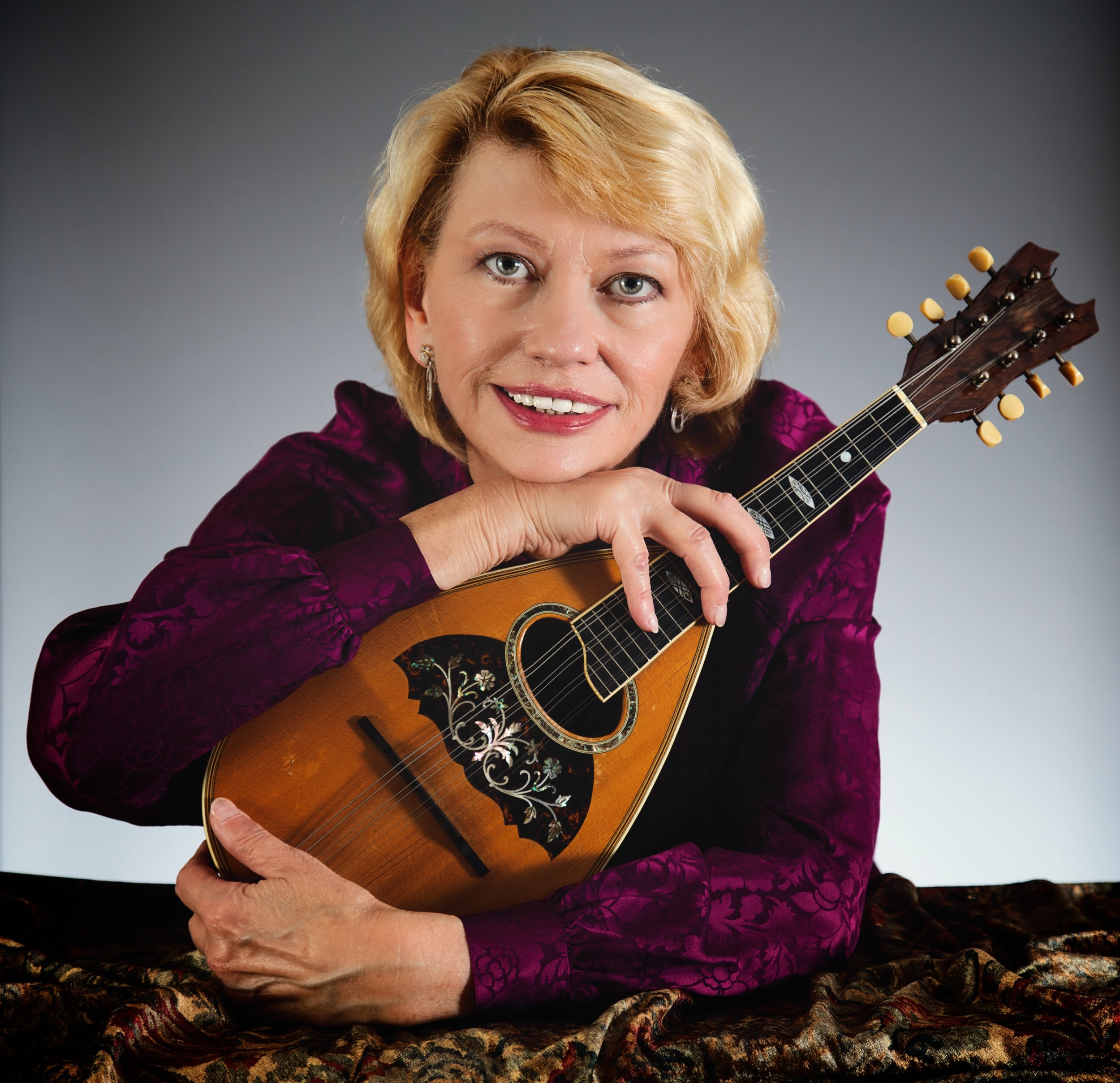 Joyce Balint, mandolin