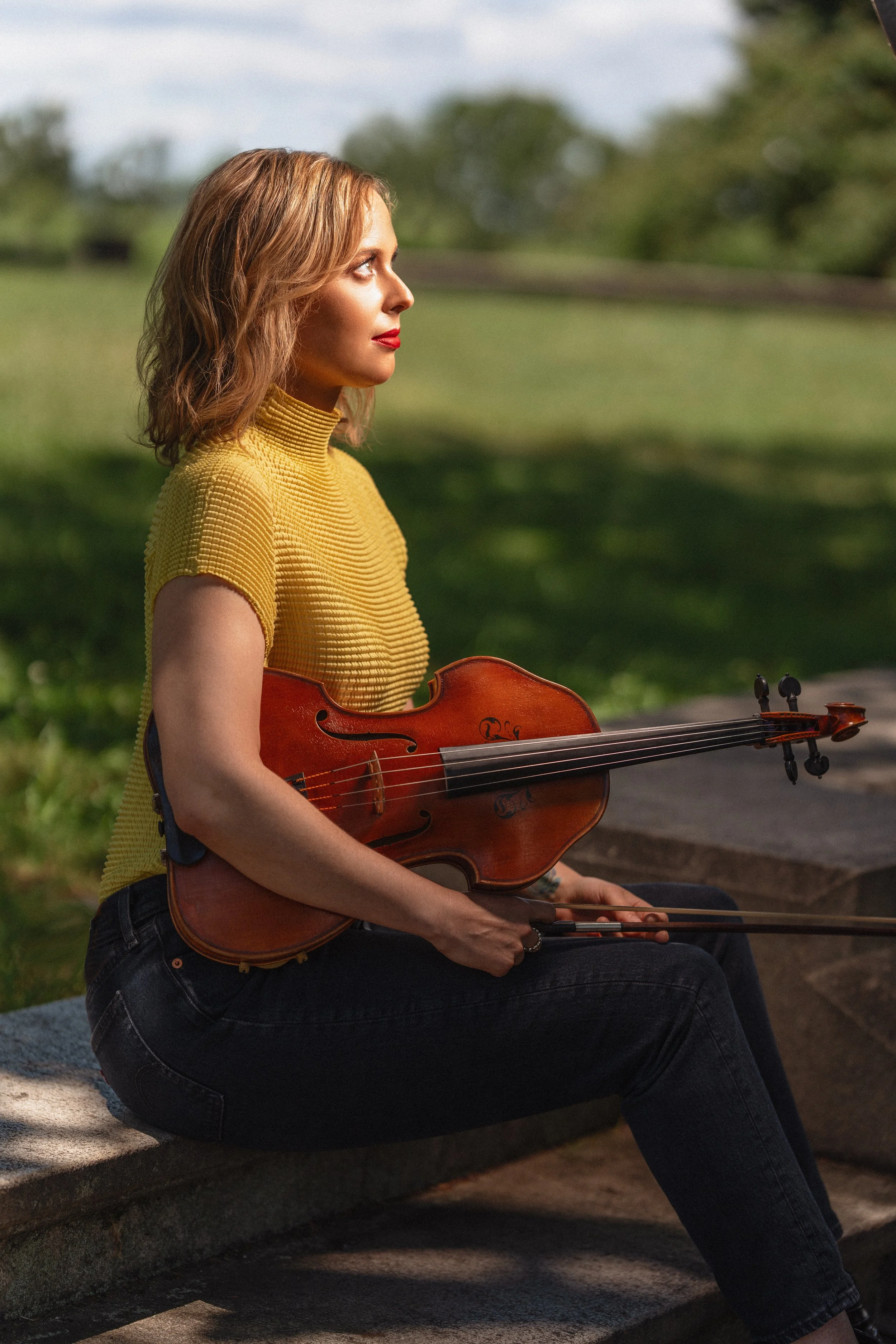 Laura Sacks, violin