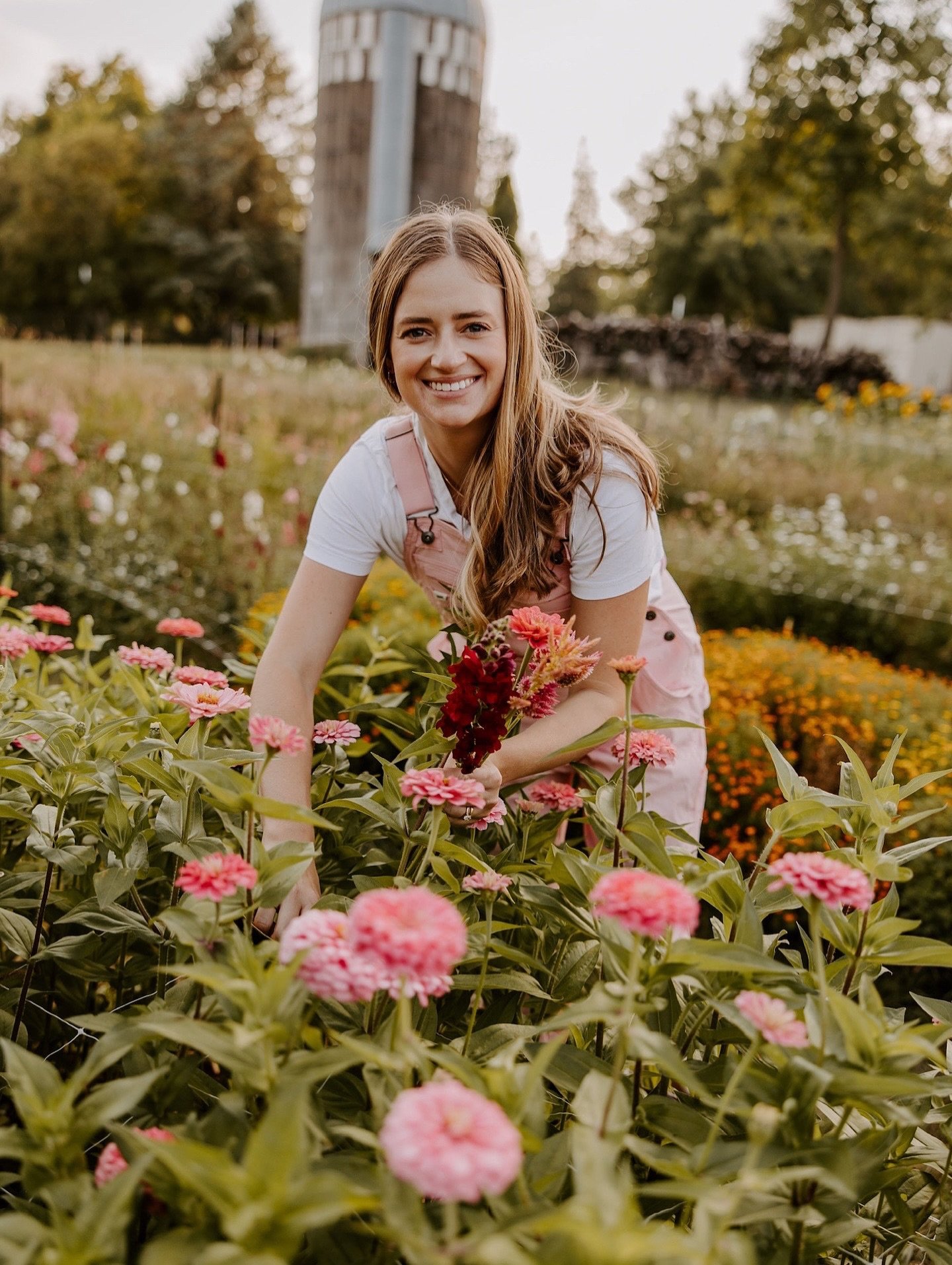 All You Need to Know Before Visiting Our U-Pick Flower Farm! 🌷

We&rsquo;re SO excited to welcome you to the farm for our U-Pick flower visits this season! Here&rsquo;s everything you need to know before planning your visit:

🌼 Reservations are req