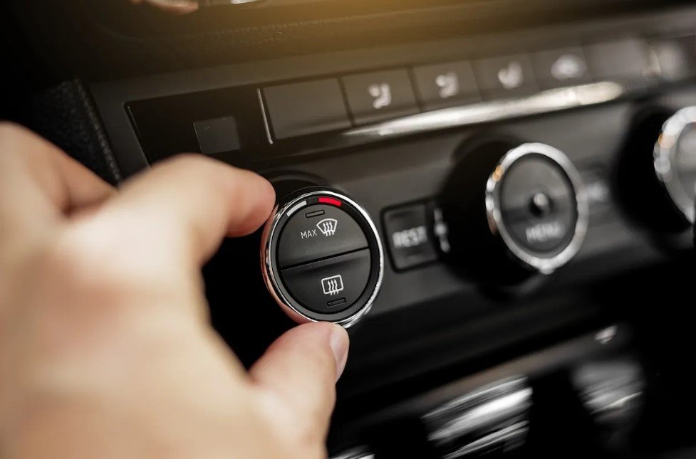 Tips and Tricks for Cleaning Your Car's AC System