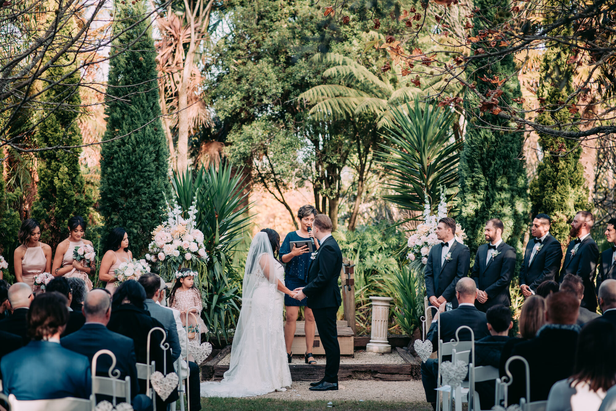 Auckland Wedding Photographer videographer-kumeu-wedding-venue-garden (21).jpg