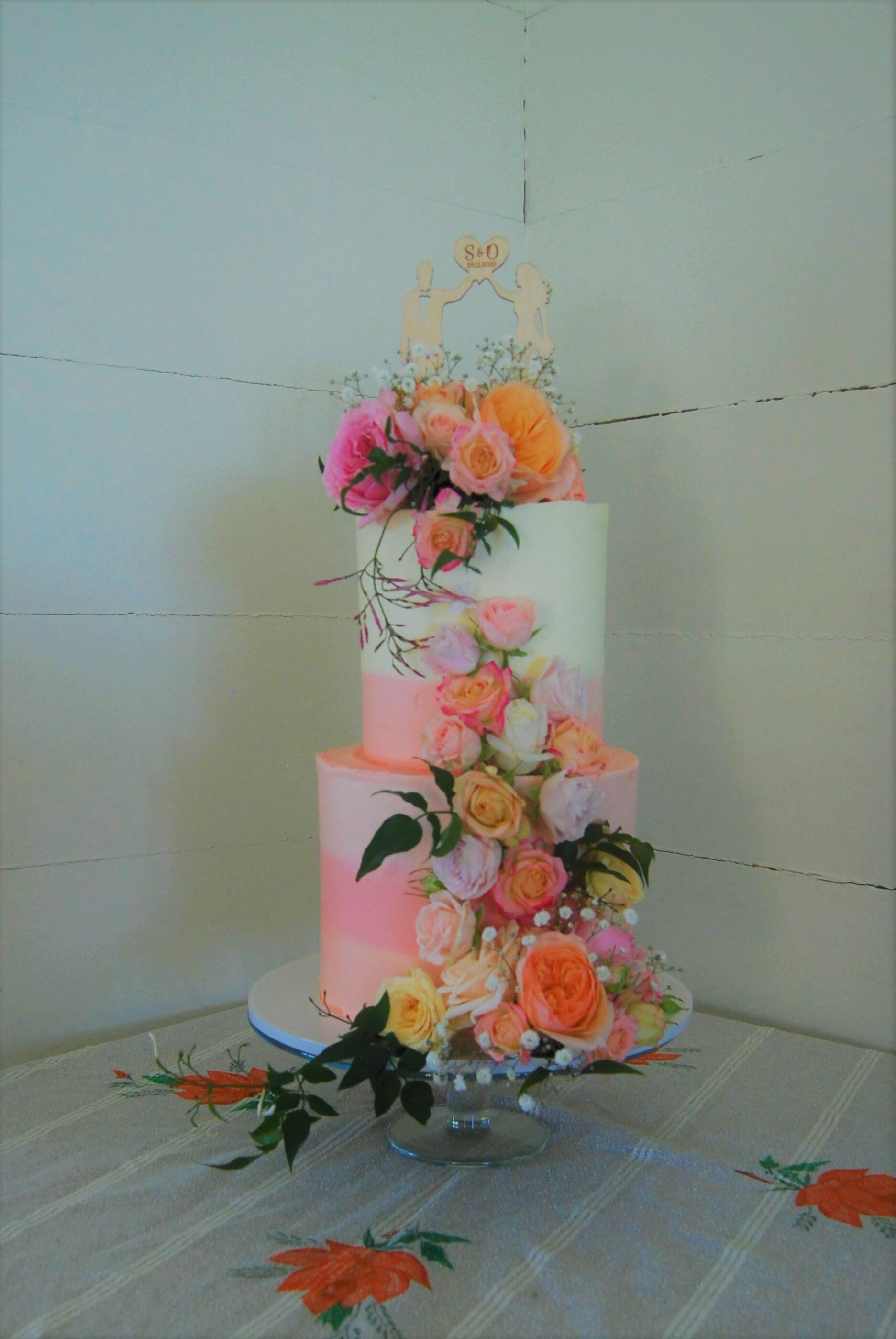 Temptation Cakes Auckland Wedding Cakes — Dear White Auckland