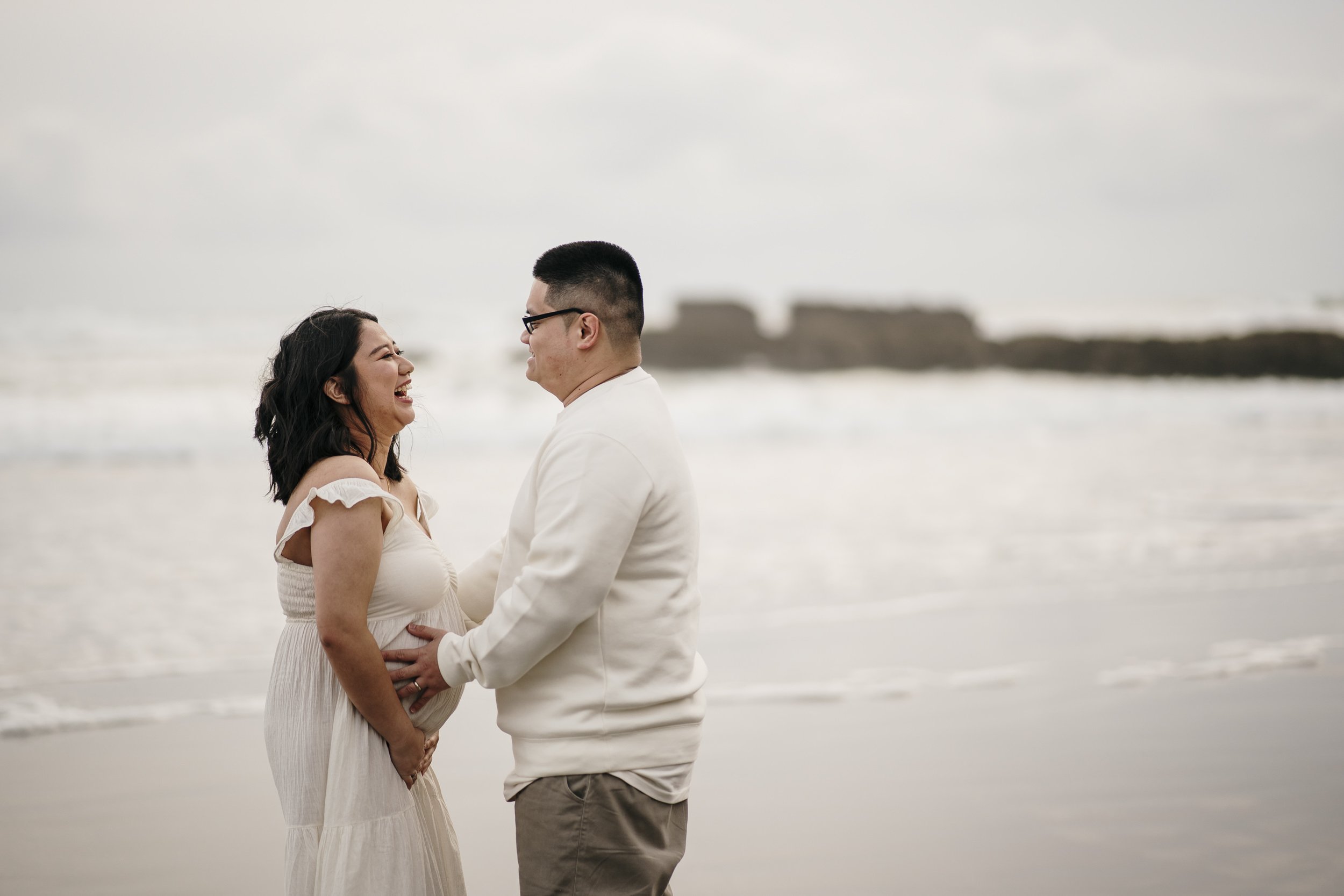 auckland-maternity-photo-shoot-wedding-photography-videography-piha-muriwai (9).jpg