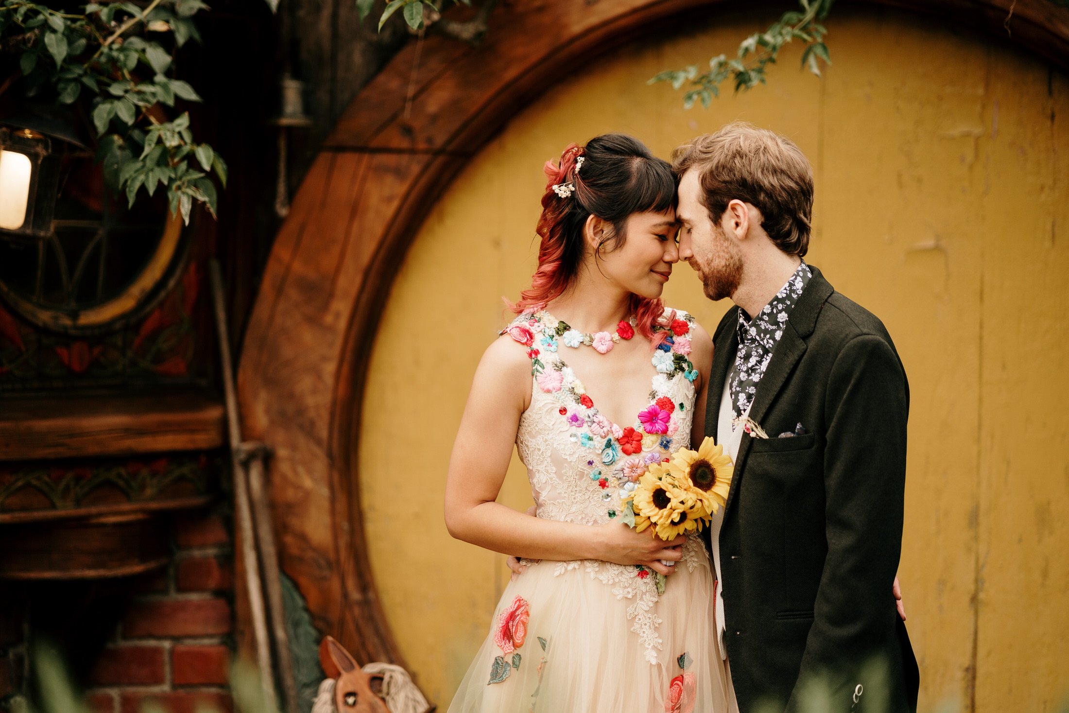 hobbiton-wedding-matamata-cambridge-venue-auckland-photographer-videographer-lord-of-the-rings-house-with-no-nails-dog-weddings (56).JPG