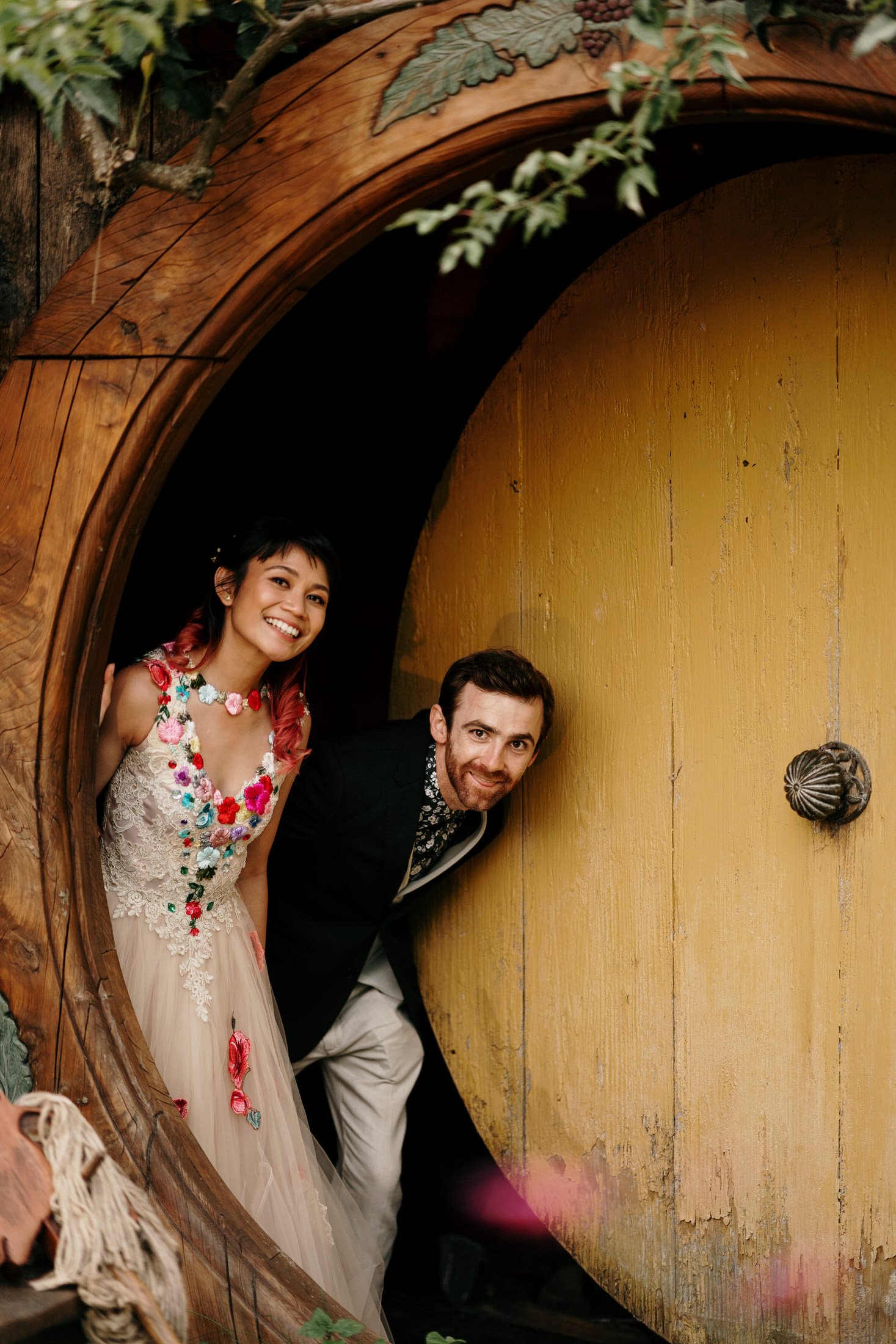 hobbiton-wedding-matamata-cambridge-venue-auckland-photographer-videographer-lord-of-the-rings-house-with-no-nails-dog-weddings (61).JPG