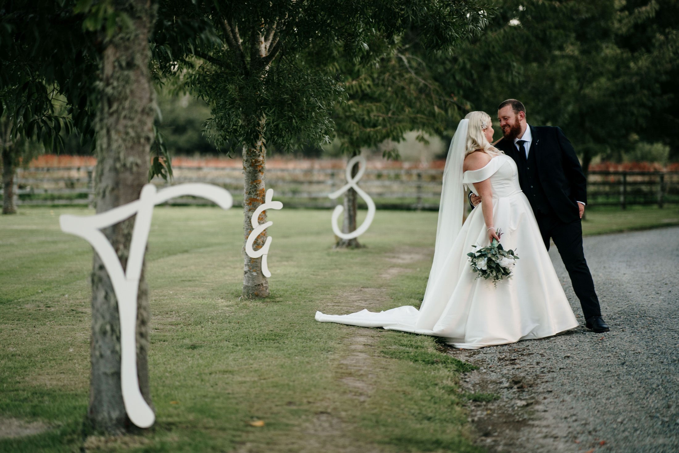 masterton-wedding-venue-auckland-wedding-photographer-videographer-garden-forest-Landing-at-Homebush-wellington (126).jpg