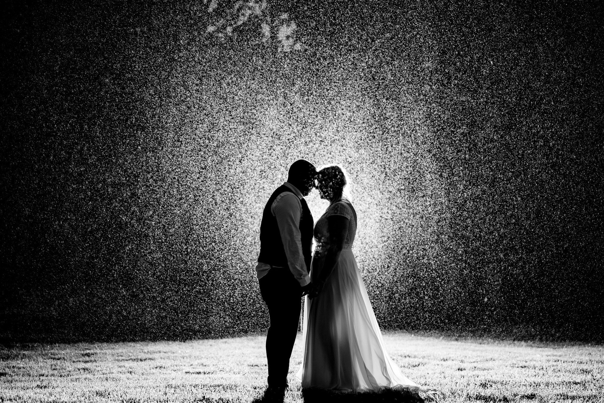 waterfall-farm-auckland-wedding-venue-rainy-day-forest-dear-white-wedding-photographer-wet-gumboot-outdoor-best (109).jpg