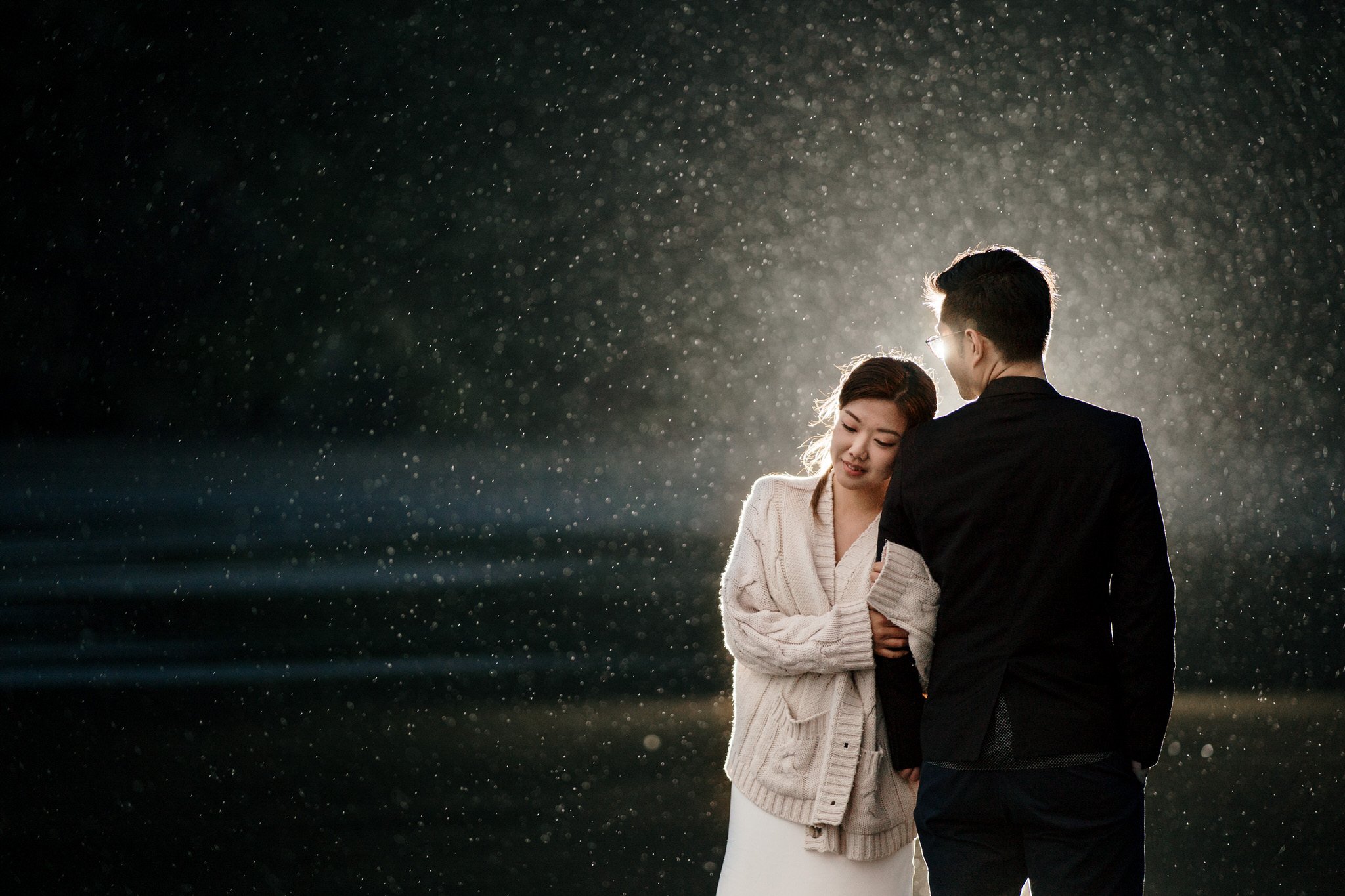 auckland-wedding-photographer-videographer-story-by-koo-koo's-jewelry-dear-white-productions-pre-wedding-engagement-photo-kare-karekare-falls-waterfall-beach-west-piha-muriwai-rain-night (63).JPG