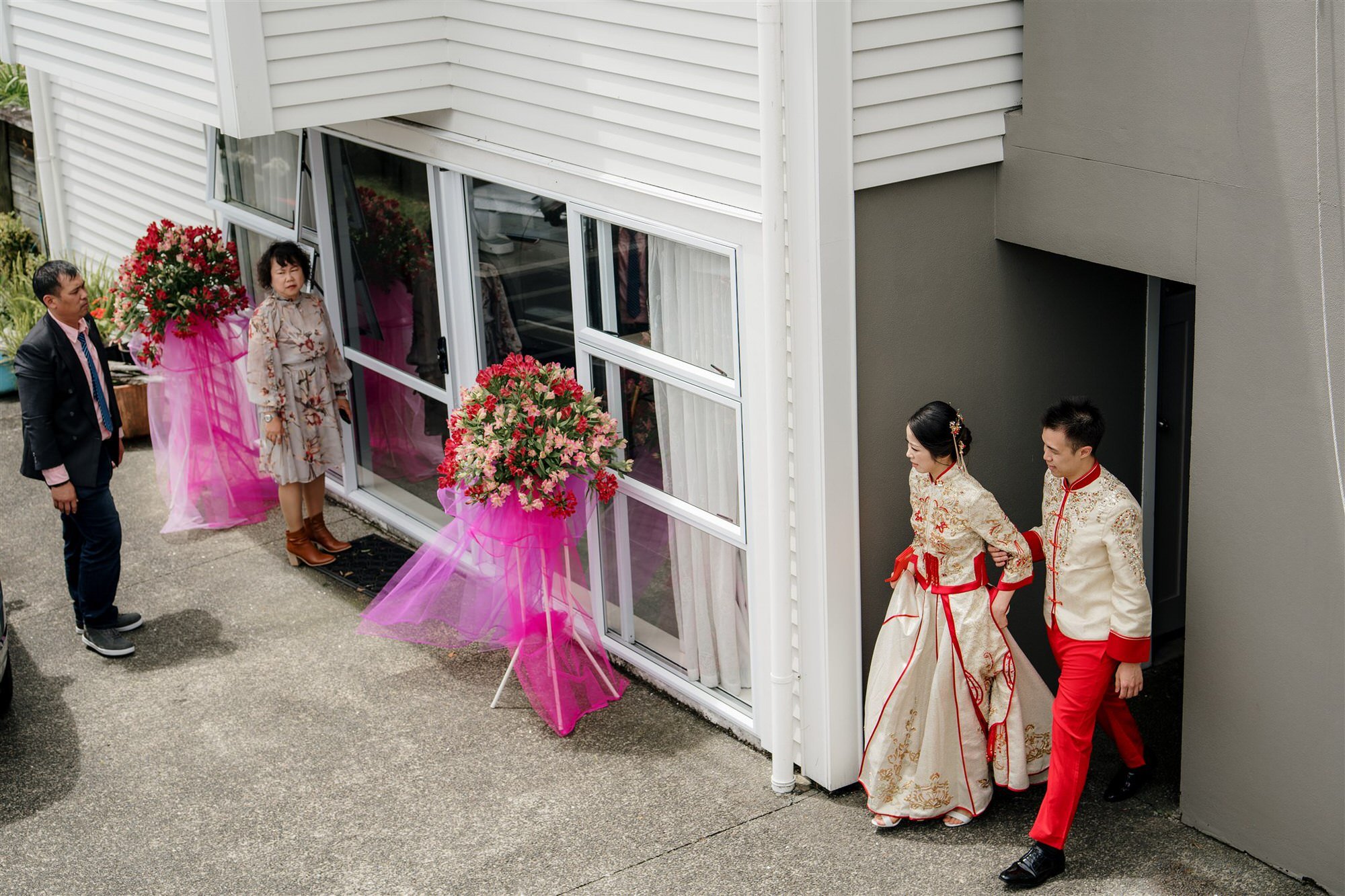 storm-best-auckland-wedding-venue-photographer-videography-dear-white-productions-natasha-tasha-bowen-rain-chinese-ceremony-qipao-tea (57).jpg