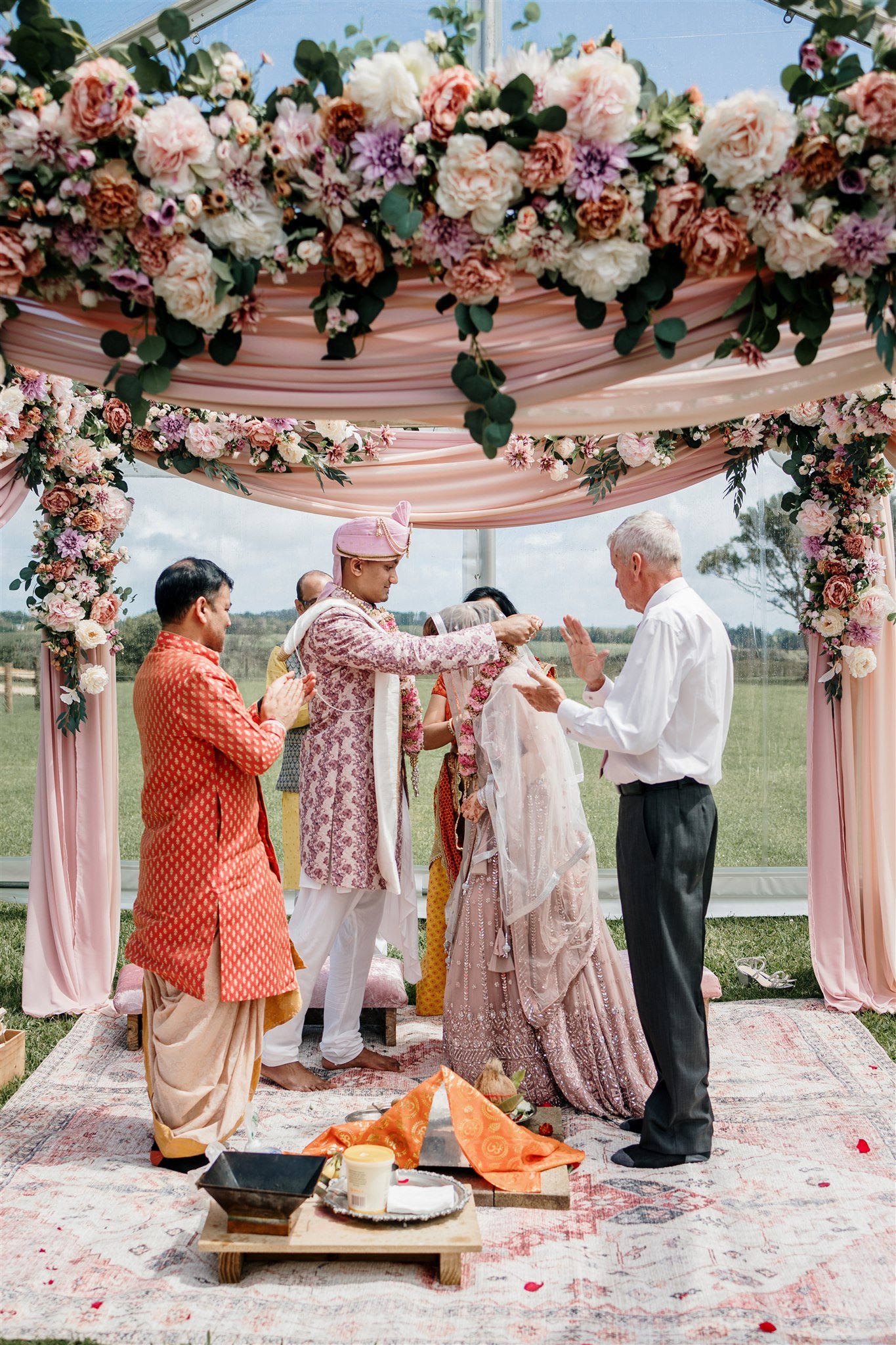 South-auckland-indian-wedding-ceremony-mandap-farm-diy-dear-white-productions-photographer-videographer-india-traditional  (50).jpg