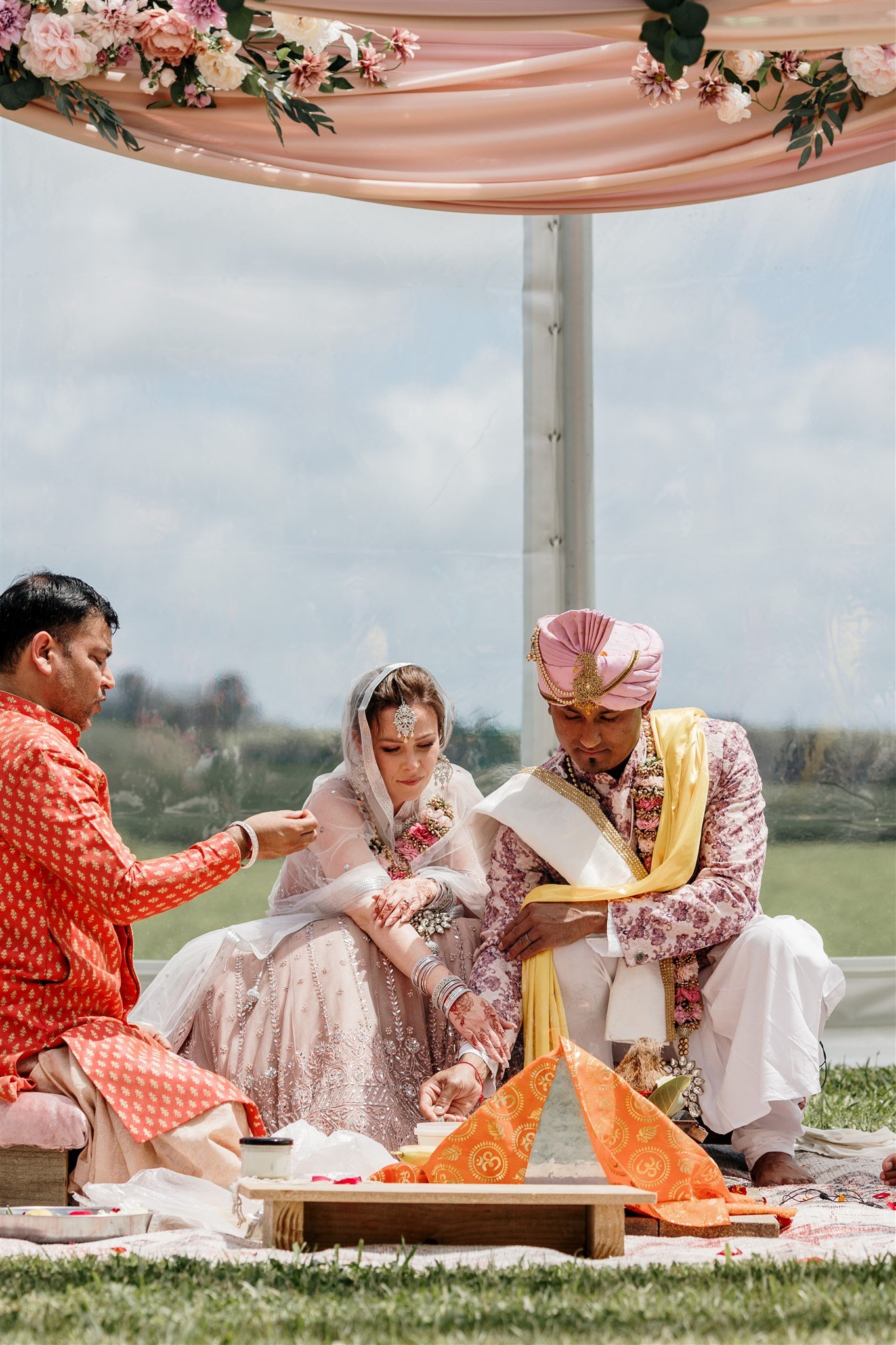 South-auckland-indian-wedding-ceremony-mandap-farm-diy-dear-white-productions-photographer-videographer-india-traditional  (58).jpg