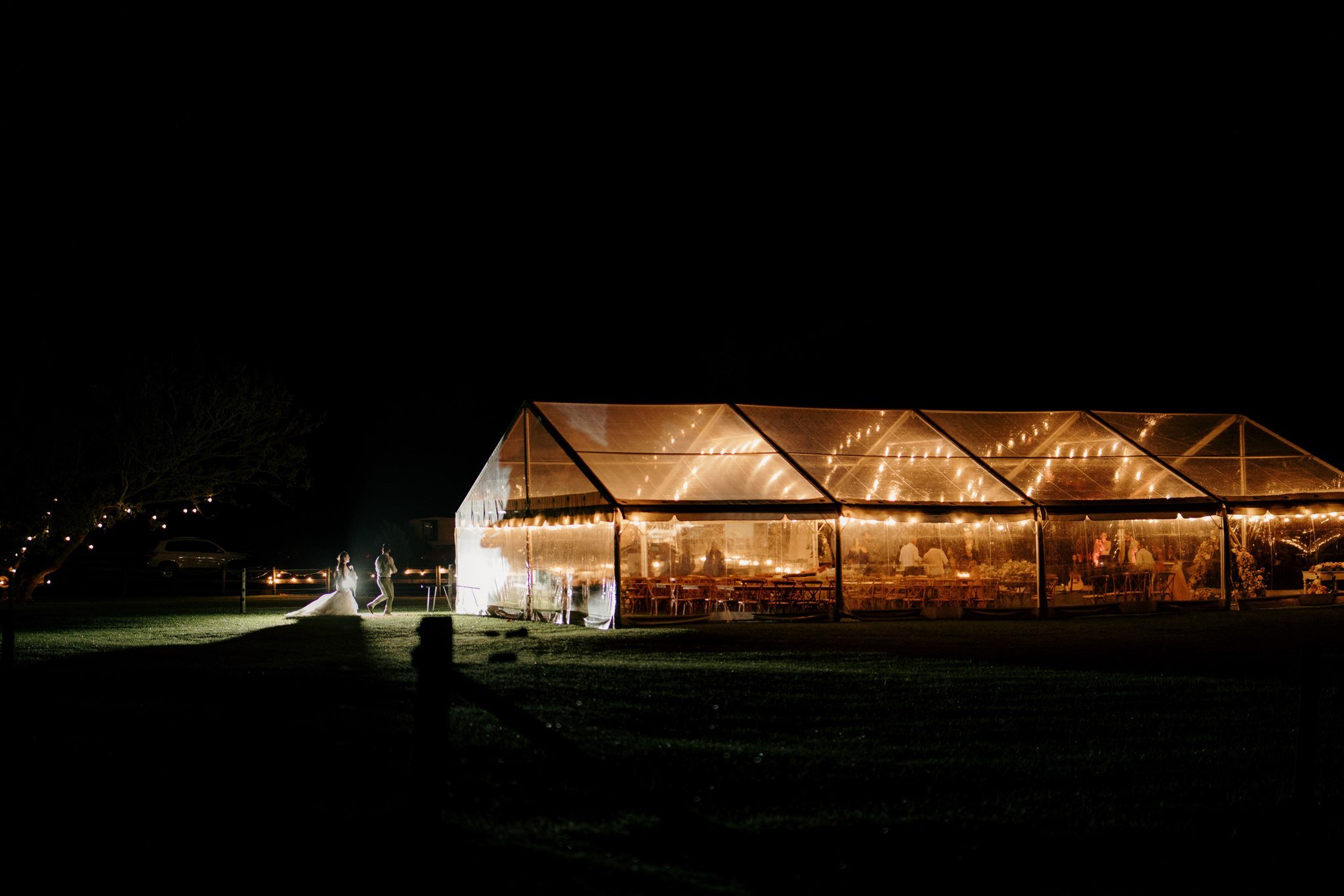 auckland-wedding-photographer-videographer-venue-diy-ceremony-reception-dear-white-productions-farm-backyard (87).jpg