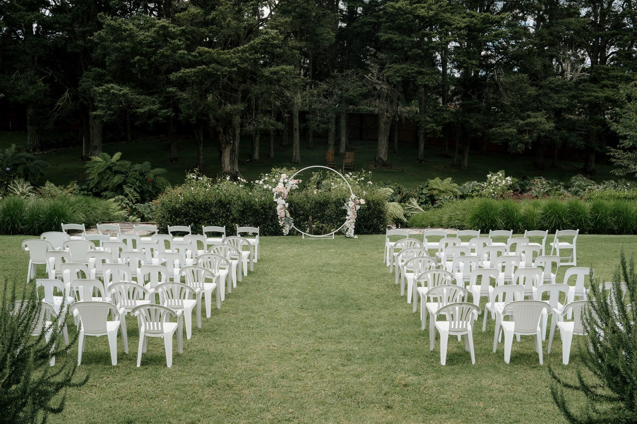 Winsford-Gardens-best-south-auckland-wedding-venue-dear-white-productions-photographer-videography-elegant-new-zealand (8).jpg