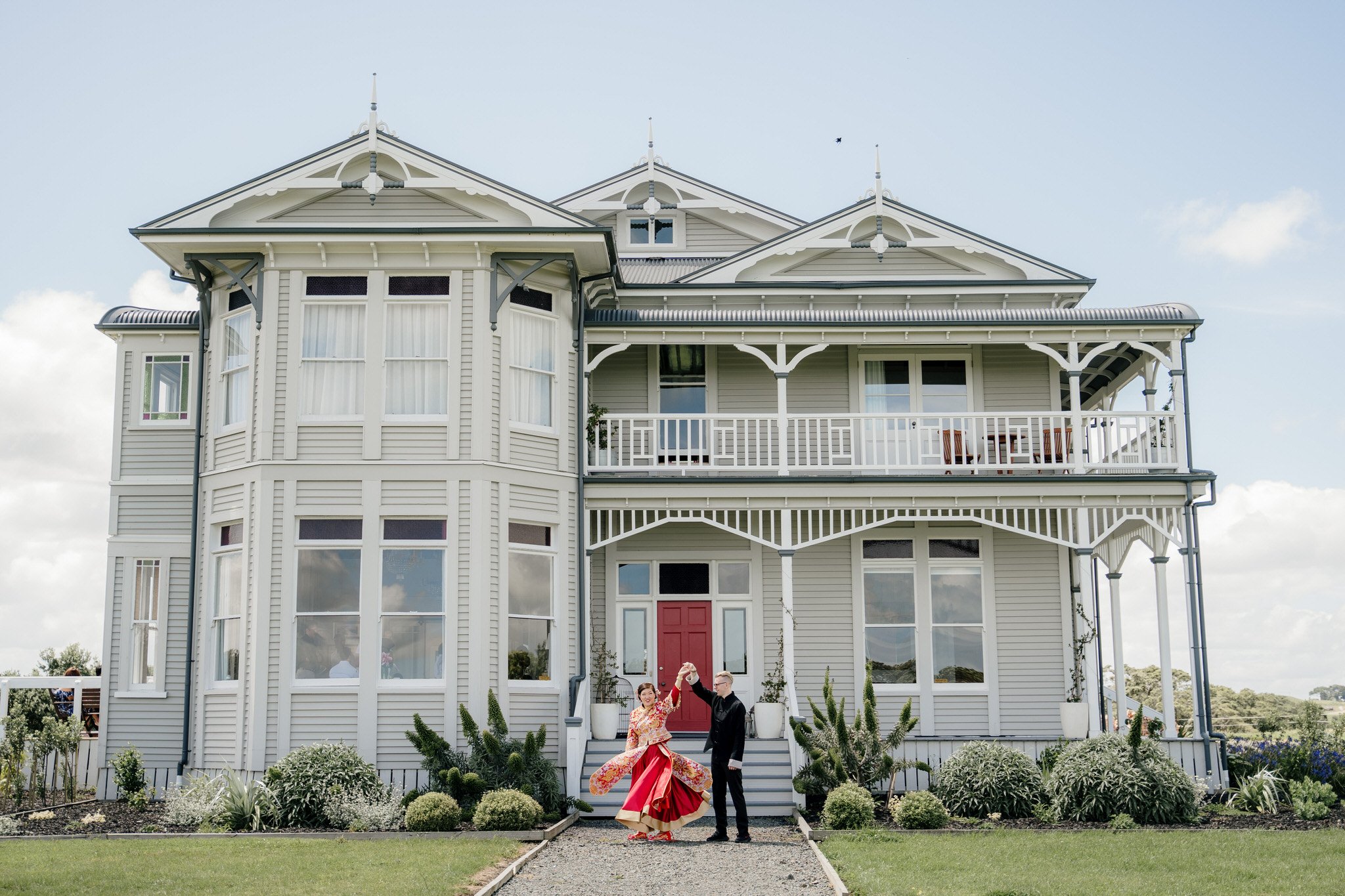 huntly-house-auckland-wedding-venue-mansion-vintage-luxury-accommodation-photographer-videography-dear-white-productions-photo-film-south-clarks-beach (33).jpg