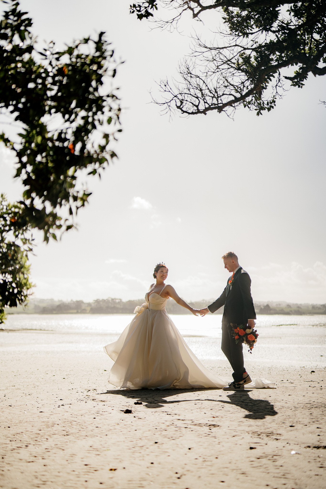 huntly-house-auckland-wedding-venue-mansion-vintage-luxury-accommodation-photographer-videography-dear-white-productions-photo-film-south-clarks-beach (105).jpg