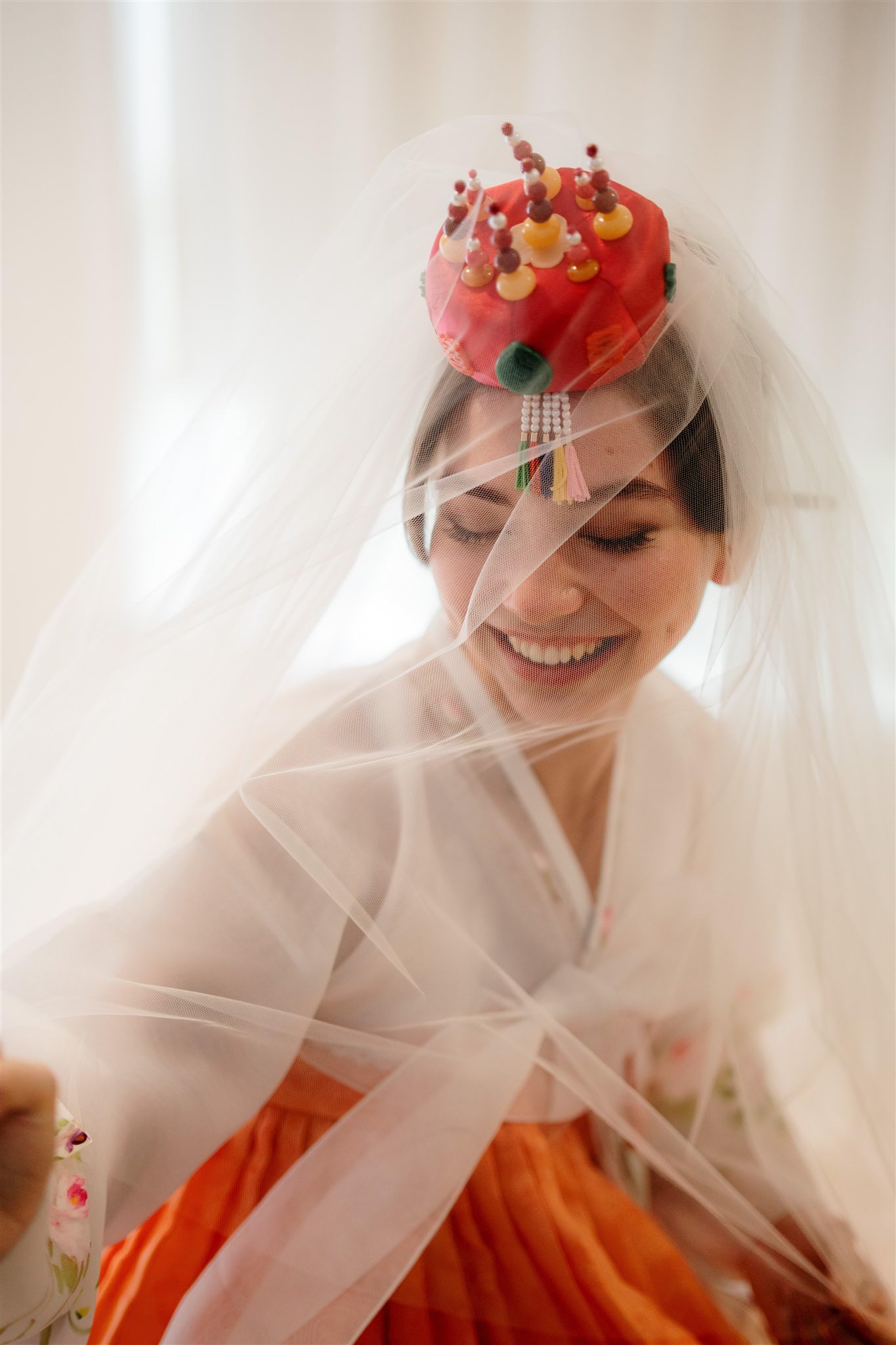 home-backyard-wedding-diy-best-kiwi-traditional-korean-hanbok-wedding-gown-Choson-ot-auckland-wedding-photographer-videography-dear-white-productions (12).jpg