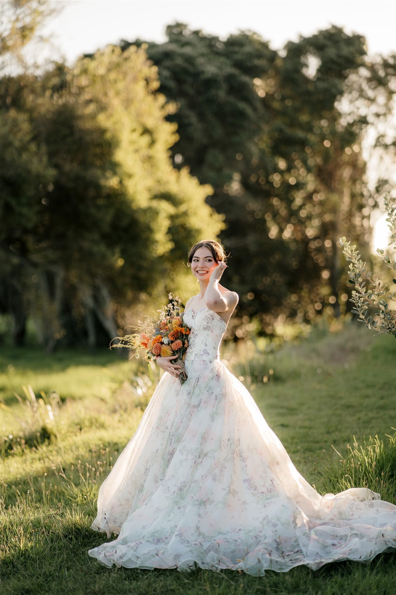 home-backyard-wedding-diy-best-kiwi-traditional-korean-hanbok-wedding-gown-Choson-ot-auckland-wedding-photographer-videography-dear-white-productions (55).jpg