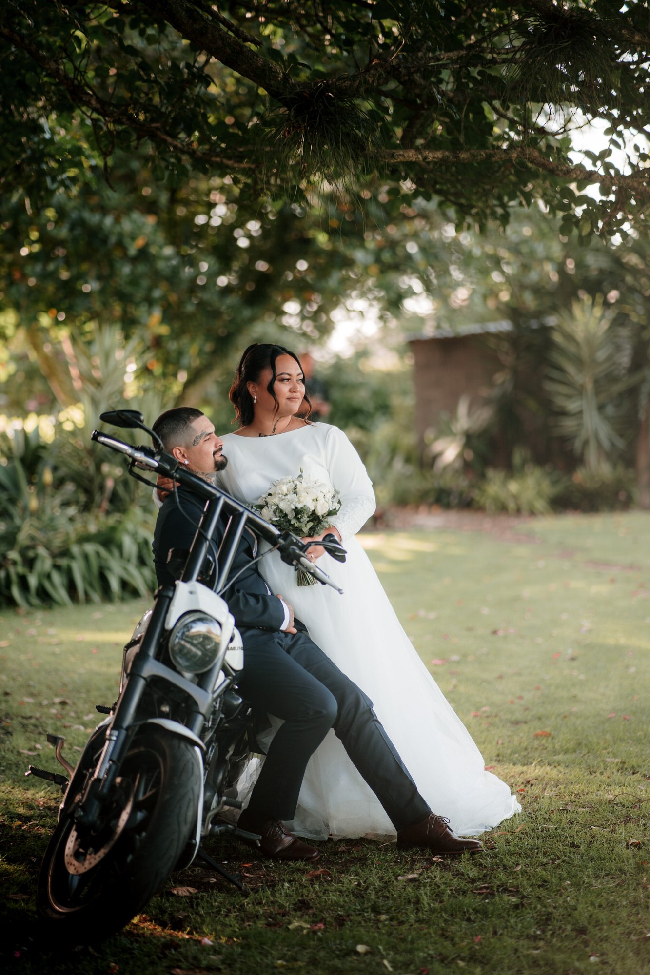 LaValla Estate Wedding | Auckland Wedding Photographer | Top Wedding Venue | best South Auckland venue | top videographer | dear white productions | Auckland photography | Wedding Couple Photo