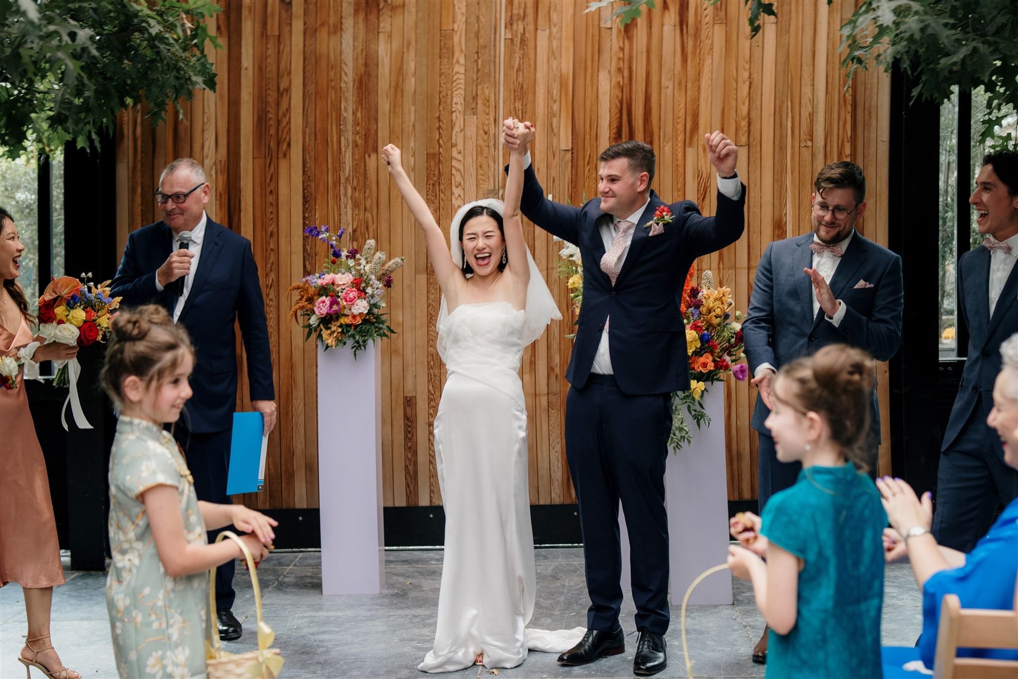 glasshouse-morningside-urban-best-auckland-wedding-venue-central-indoor-photographer-videographer-dear-white-productions-top-industrial-chinese-ceremony-tradition (73).jpg