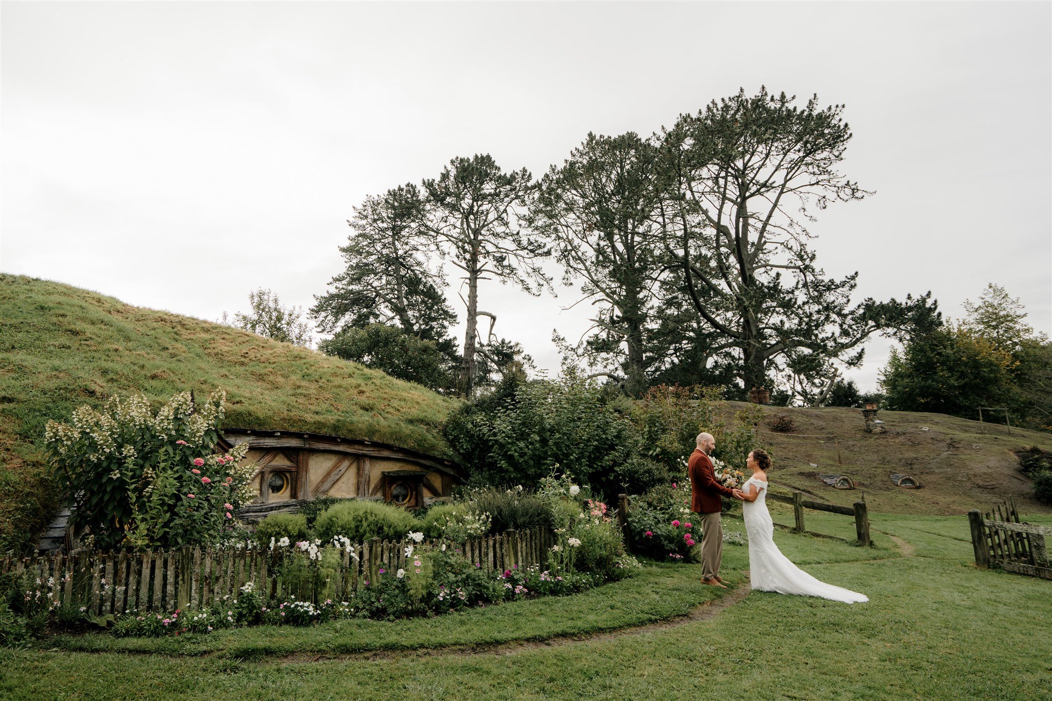 Matamata wedding venue | Hobbiton Tour | Auckland Wedding Photographer | Best Videographer | Top Videography | First Look Photos | The Green Dragon Inn | Dear White Productions