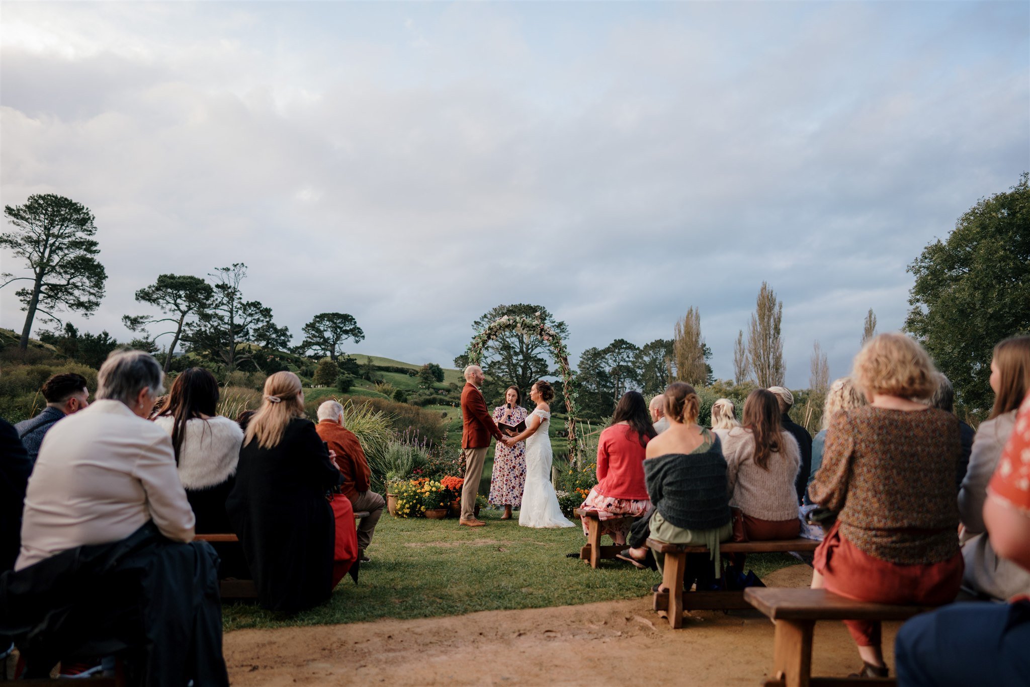 Matamata wedding venue | Hobbiton Tour | Auckland Wedding Videographer| Best Photographer| Top Videography | Wedding Ceremony Photography | The Green Dragon Inn | Dear White Productions