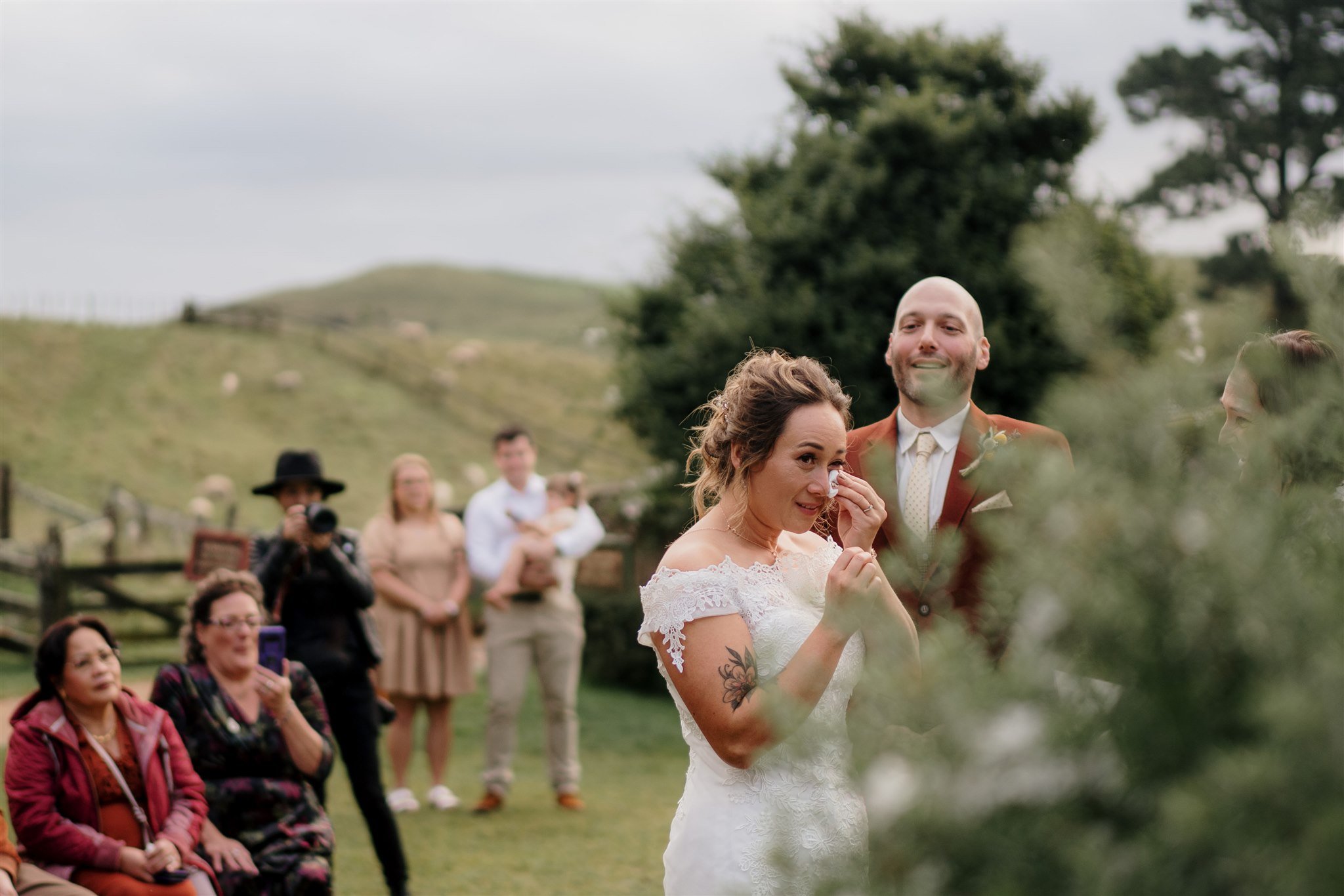 Matamata wedding venue | Hobbiton Tour | Auckland Wedding Videographer| Best Photographer| Top Videography | Wedding Ceremony Photography | The Green Dragon Inn | Dear White Productions