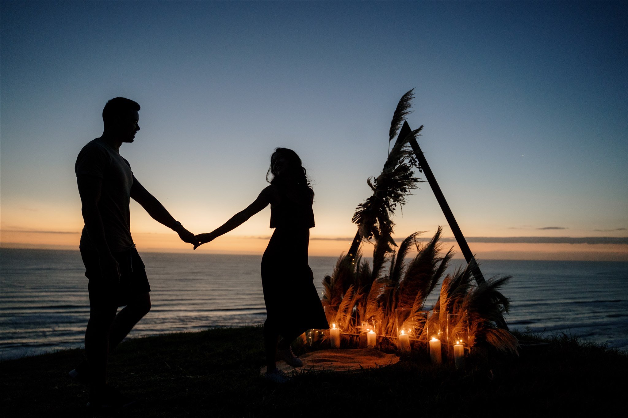 castaways-NZ-new-zealand-auckland-wedding-photographer-photography-videography-film-dear-white-productions-best-venue-waiuku-engagement-elopement-style-beach-intimate (430).jpg