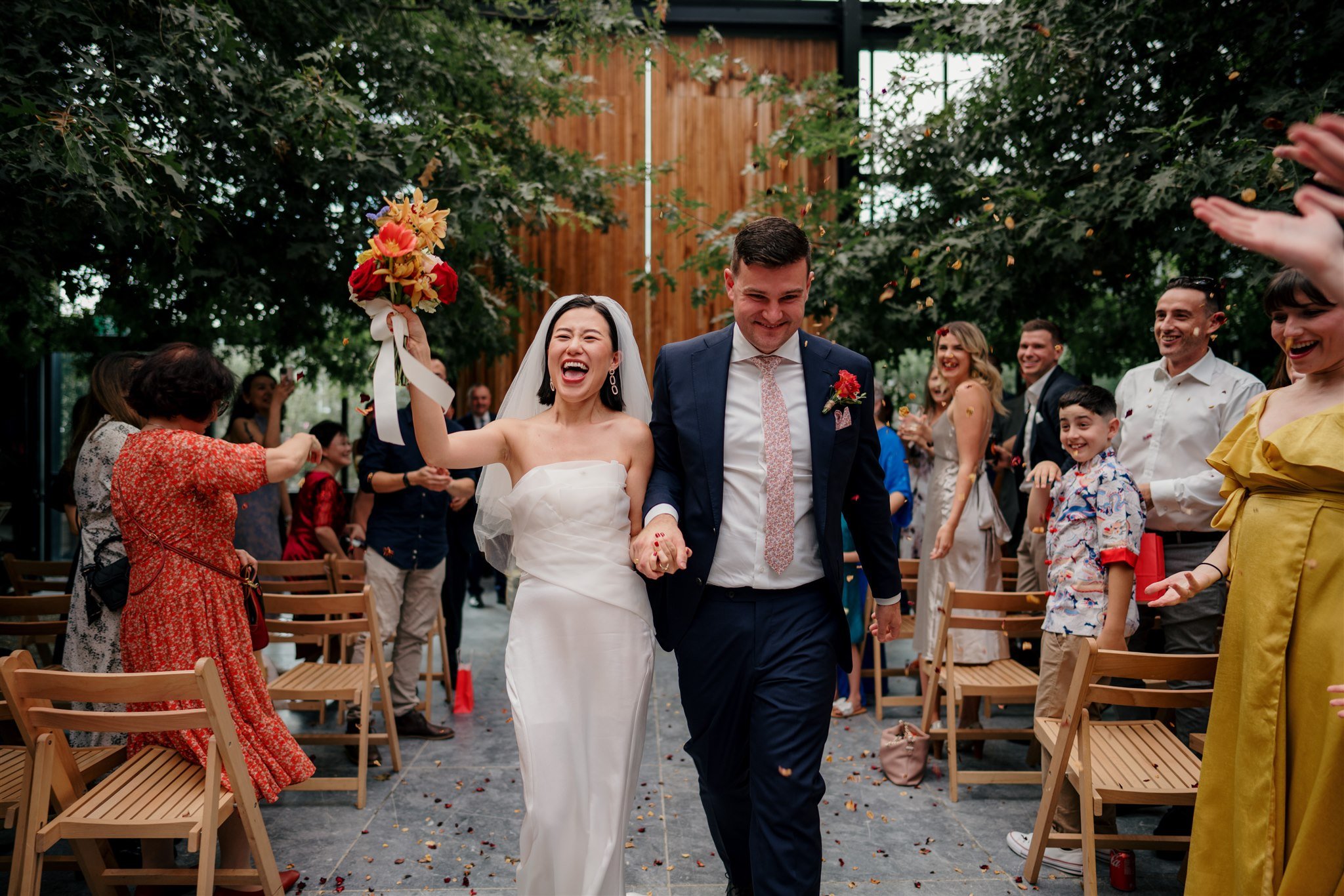 glasshouse-morningside-top-auckland-wedding-phtographer-photography-videography-film-new-zealand-NZ-best-urban-venue-stylish-intimate-central-ceremony-reception-dear-white-productions (16).jpg