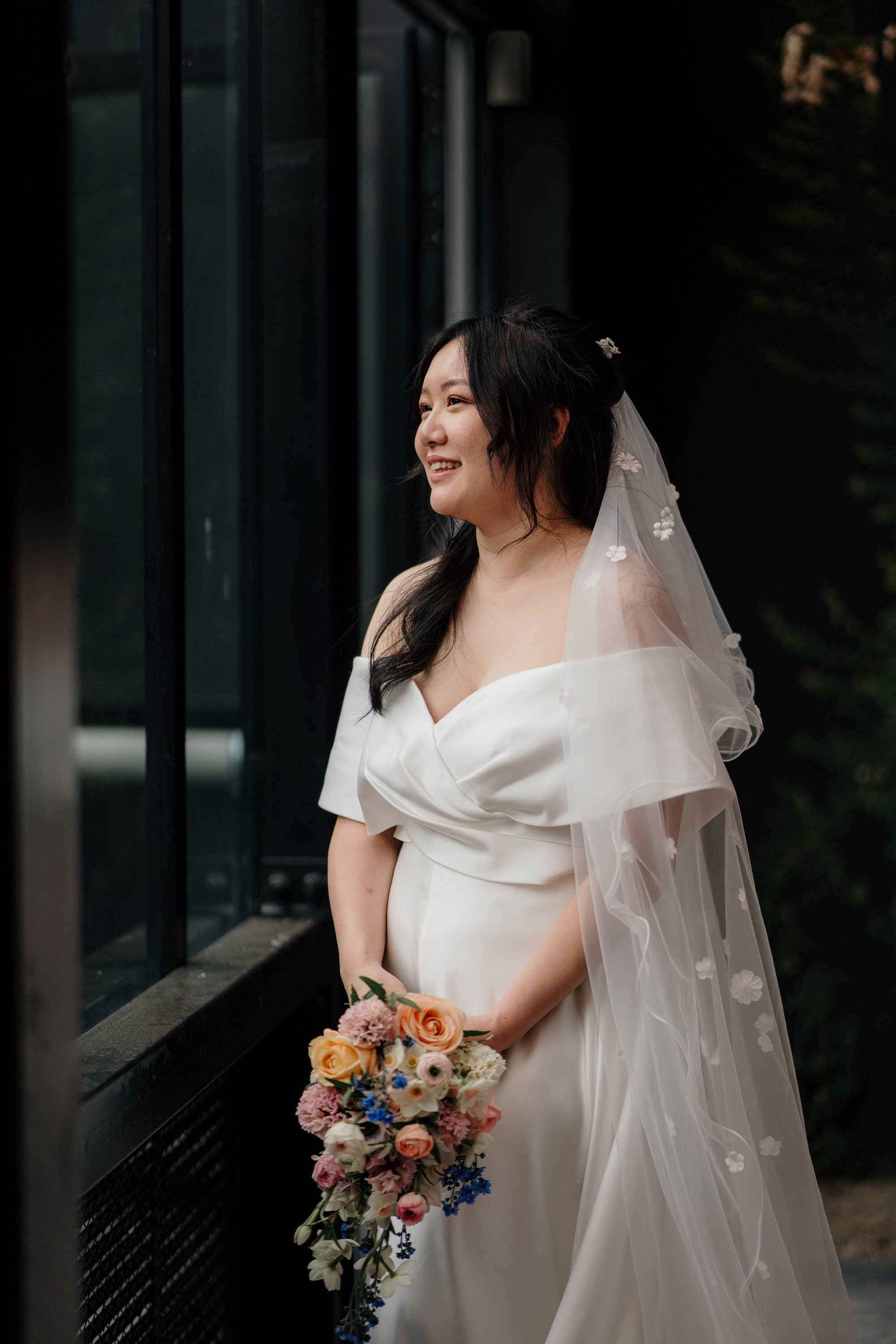 glasshouse-morningside-top-auckland-wedding-phtographer-2023-photography-videography-film-new-zealand-NZ-best-urban-venue-traditional-chinese-ceremony-spring-colourful-pet-dog-dear-white-production (9).jpg