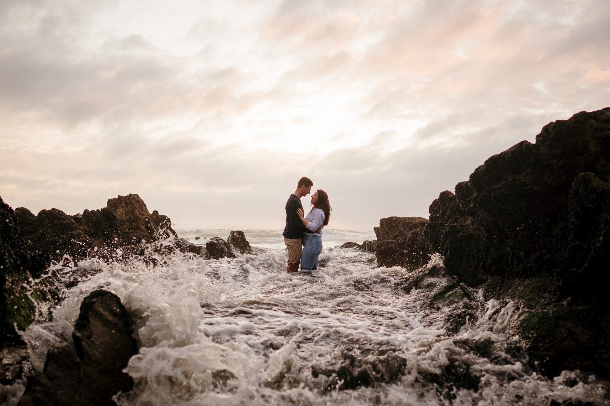 hamiltons-gap-west-coast-top-auckland-wedding-phtographer-NZ-best-photography-videography-film-new-zealand-NZ-top-beach-seaside-engagement-elopement-2023-bride-and-groom-dear-white-productions (20).jpg