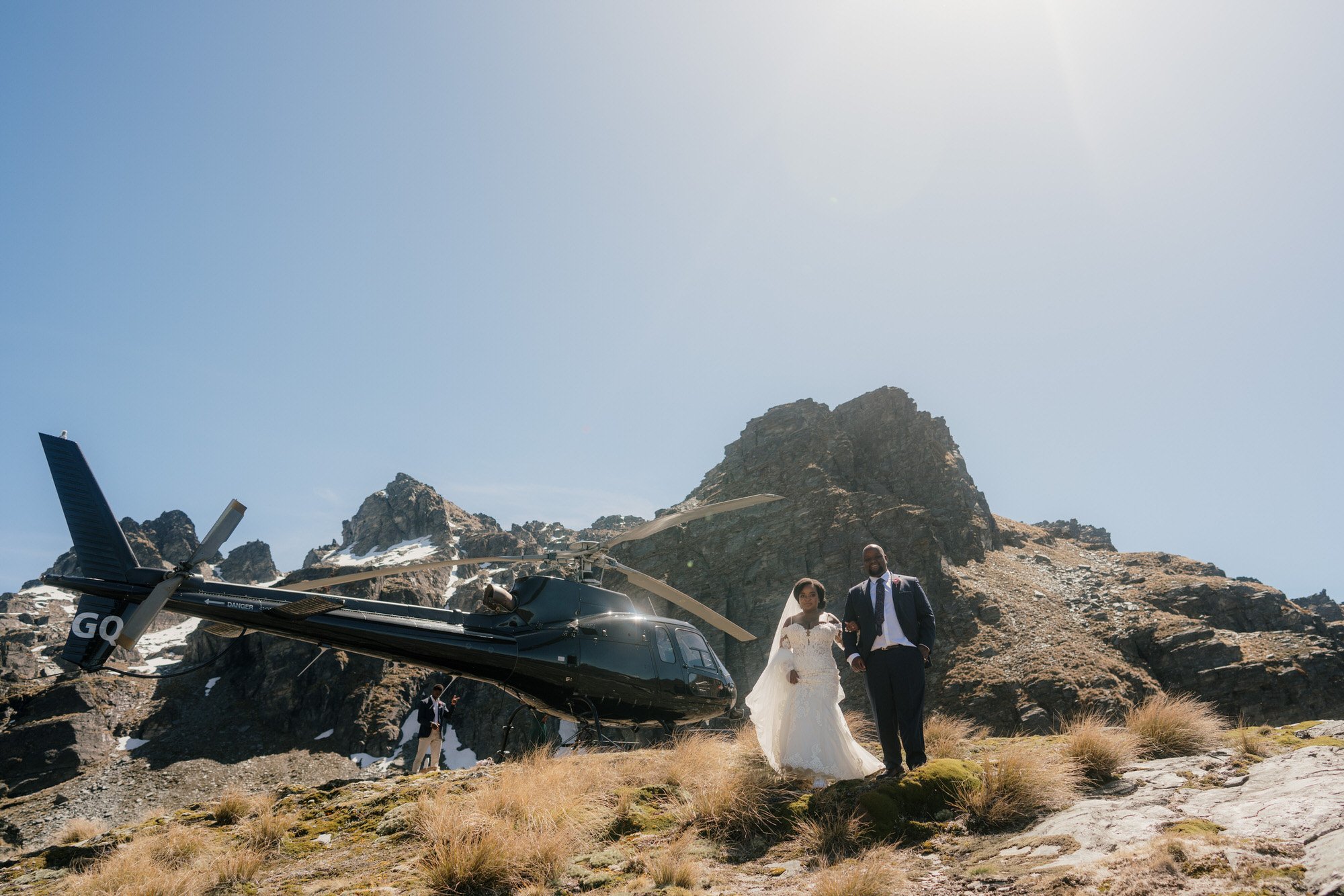 stoneridge-estate-queenstown-top-auckland-wedding-phtographer-2024-luxury-photography-videography-film-new-zealand-NZ-best-vineyard-venue-african-ceremony-heli-helicopter-elopment-dear-white-productions (40).jpg