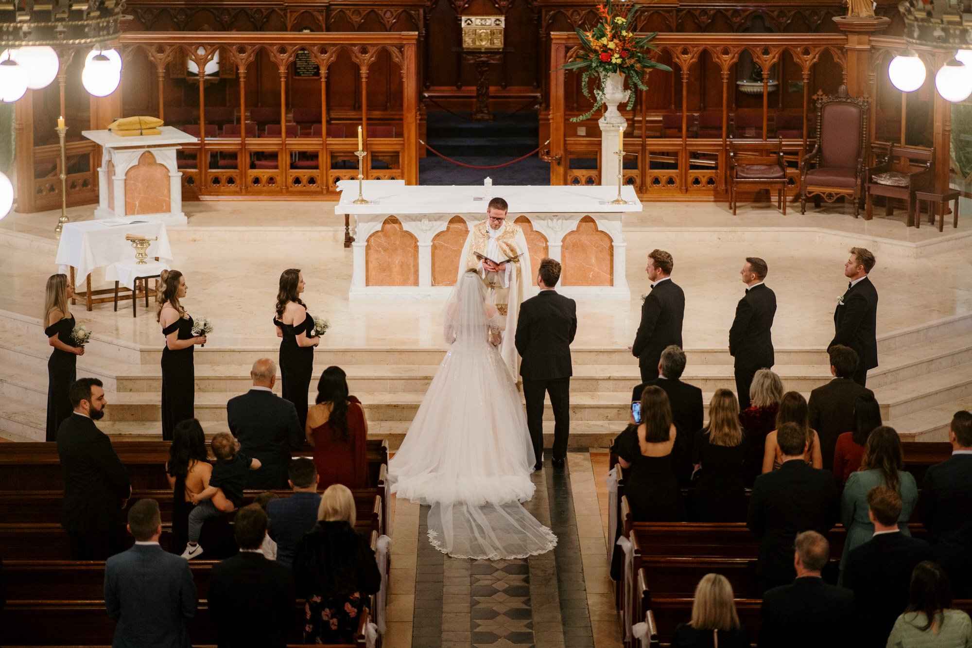 mantells-mt-eden-st-patricks-cathedral-alberton-house-top-auckland-wedding-phtographer-2023-photography-videography-film-new-zealand-NZ-best-urban-venue-catholic-ceremony-dear-white-productions (148).jpg