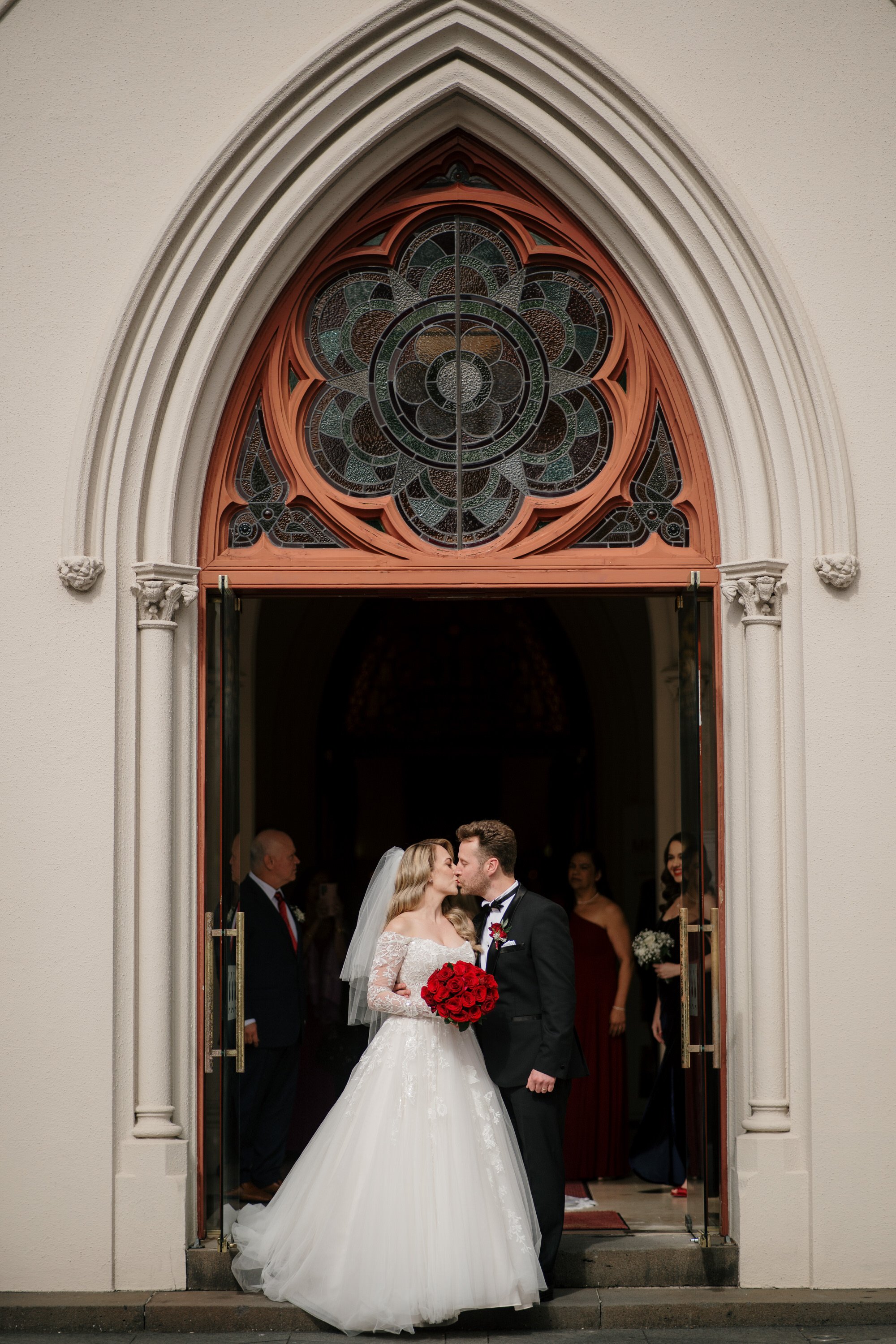 mantells-mt-eden-st-patricks-cathedral-alberton-house-top-auckland-wedding-phtographer-2023-photography-videography-film-new-zealand-NZ-best-urban-venue-catholic-ceremony-dear-white-productions (259).jpg
